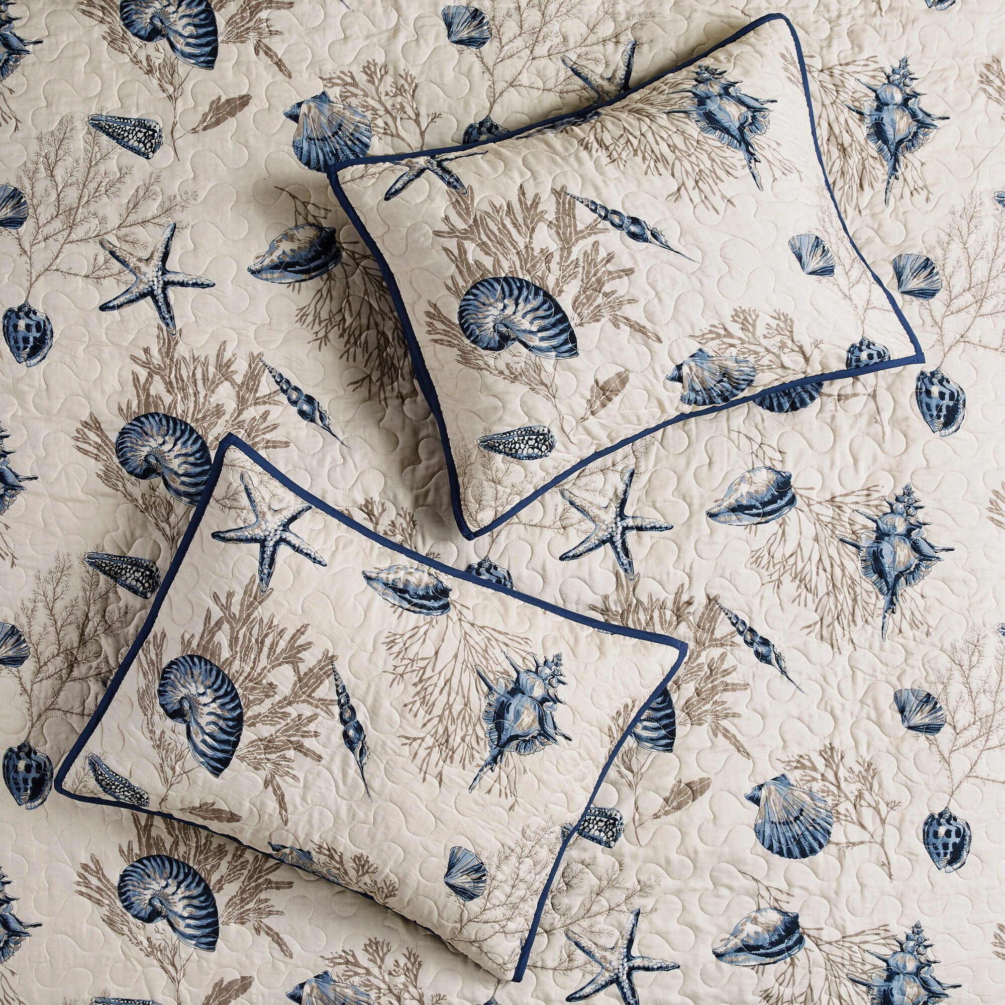 LUXEYARD DS-J-97485-B035 bedding - View #5