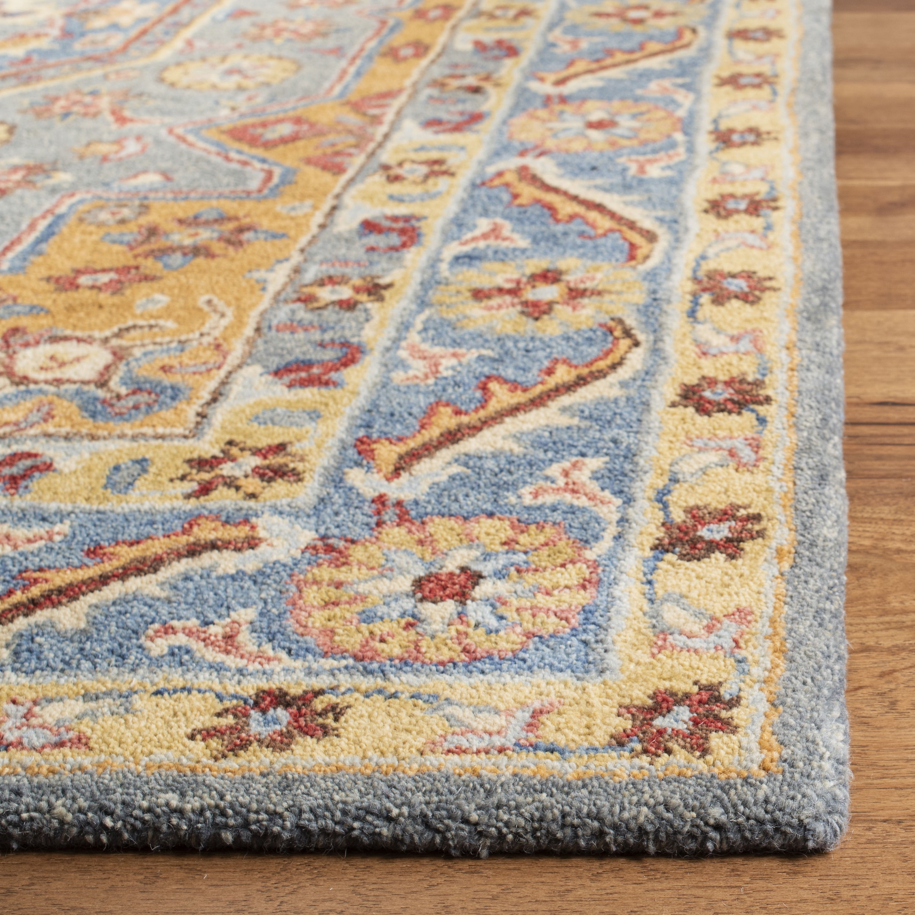 Safavieh AT504M-6SQ rugs - View #4