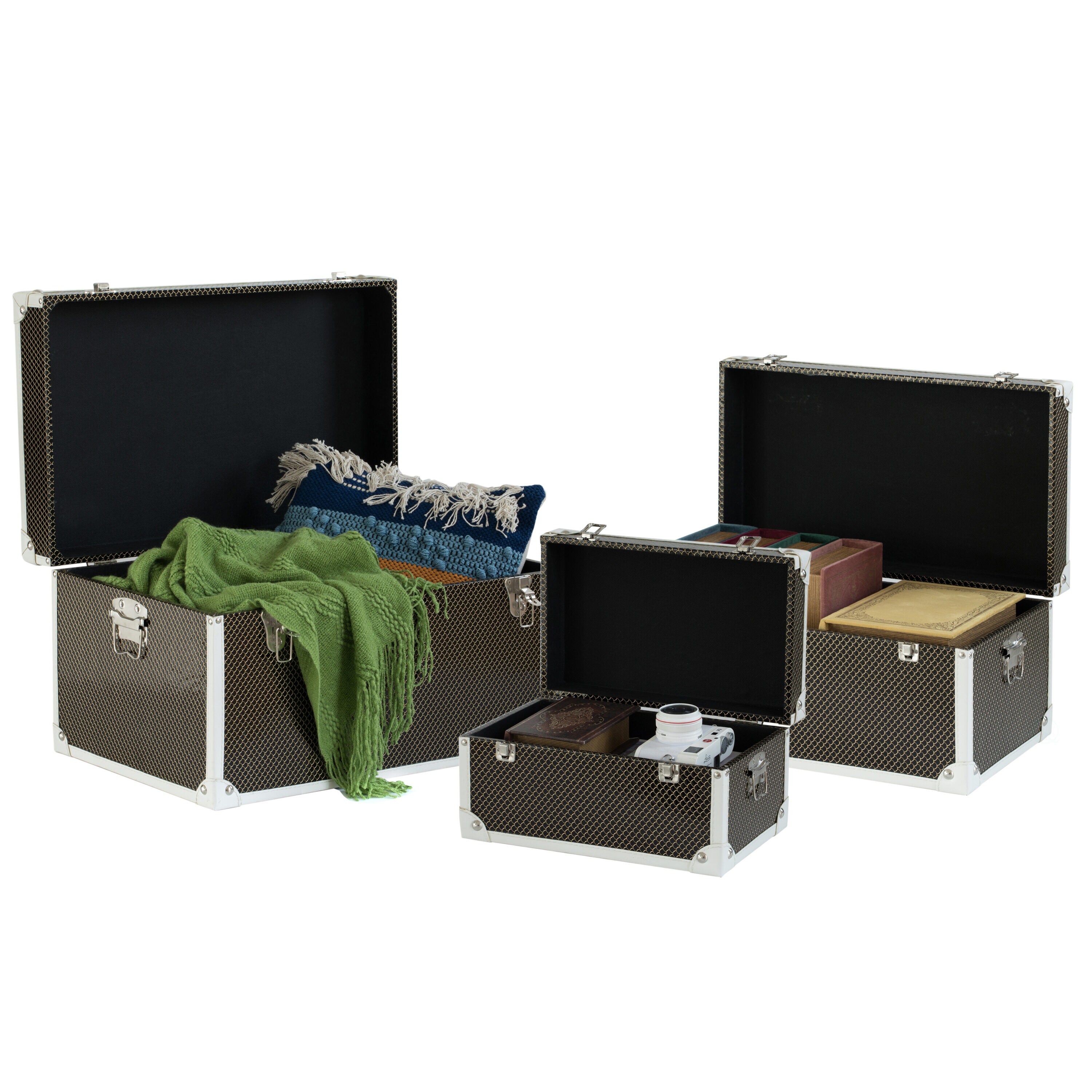 Vintiquewise QI003980.3 1 -lb Black Wood Storage Trunk