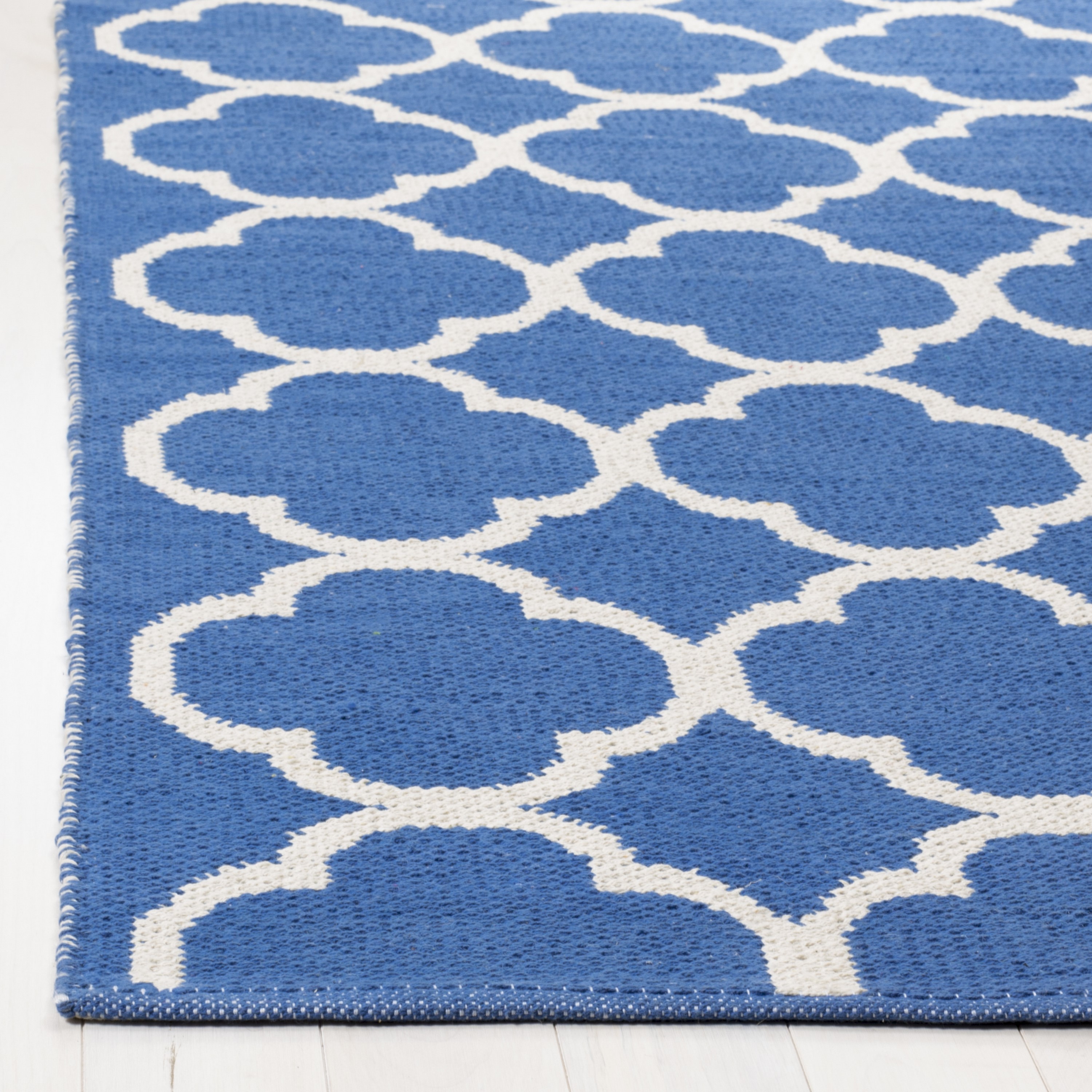 Safavieh MTK725C-5 rugs - View #3