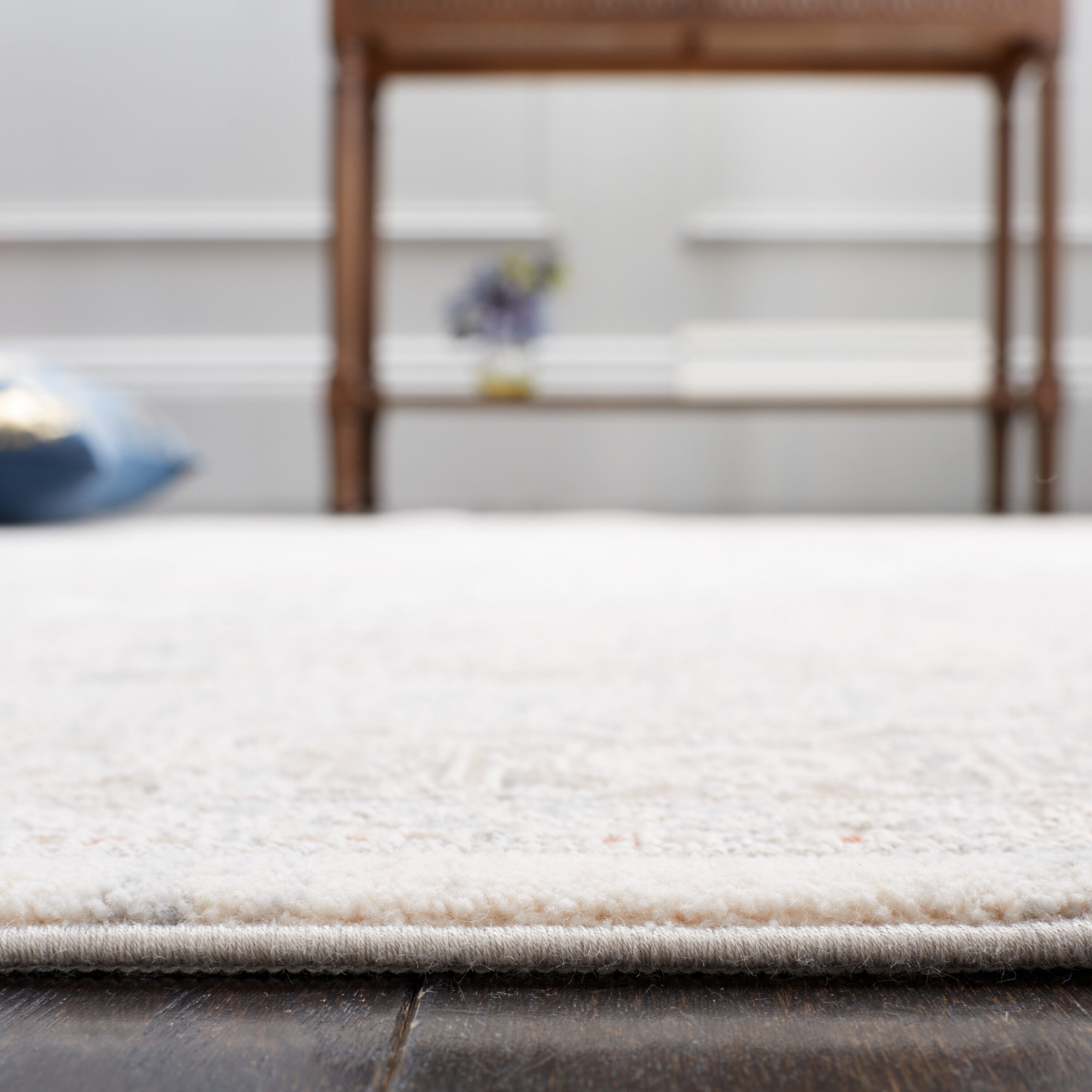 Safavieh MRM318B-7SQ rugs - View #4