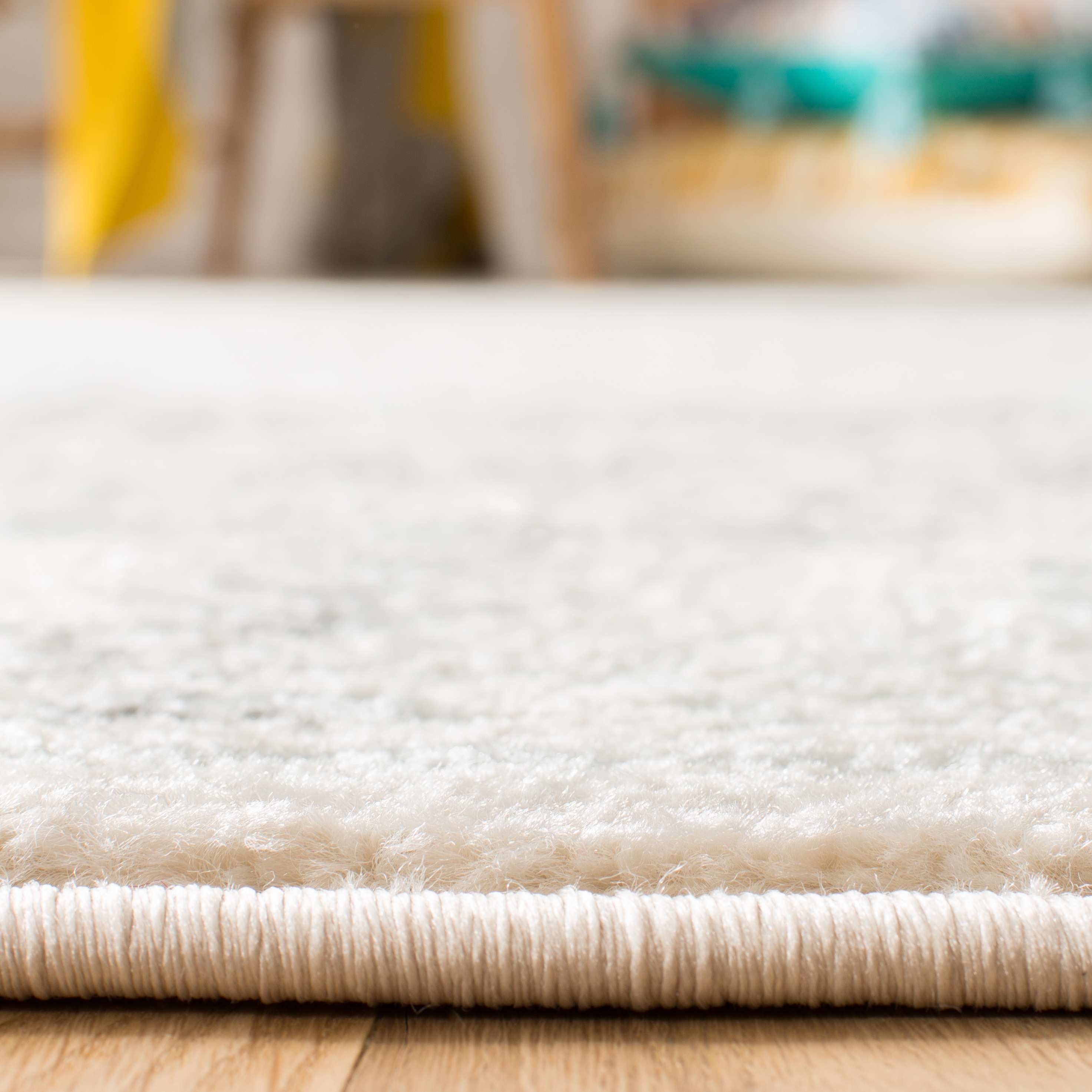 Ivory and Grey Synthetic 2' x 5' Hand-Knotted Easy Care Runner Rug