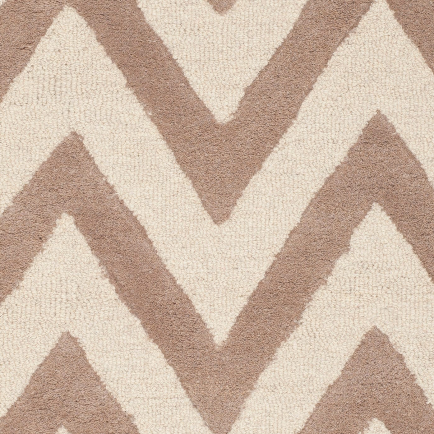 Safavieh CAM139J-4 rugs - View #7