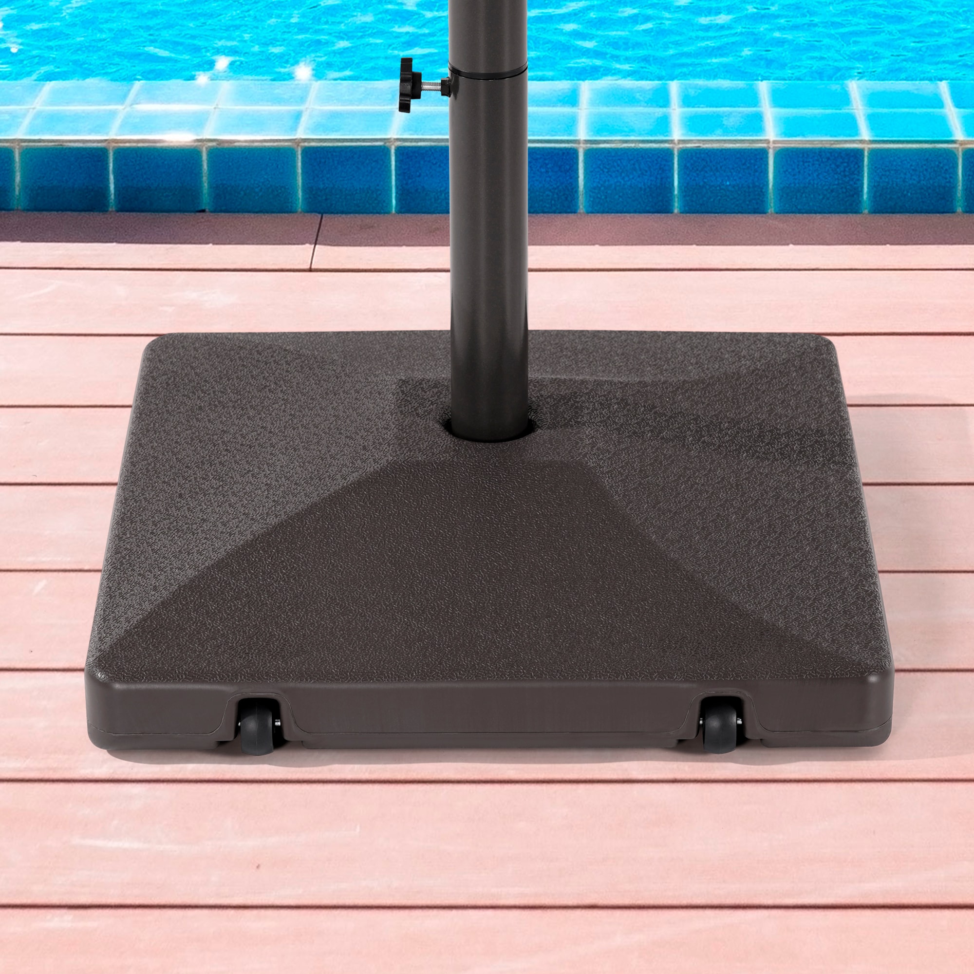 Sonkuki SD-28UB 8.6-lb Brown HDPE Plastic Patio Umbrella Base