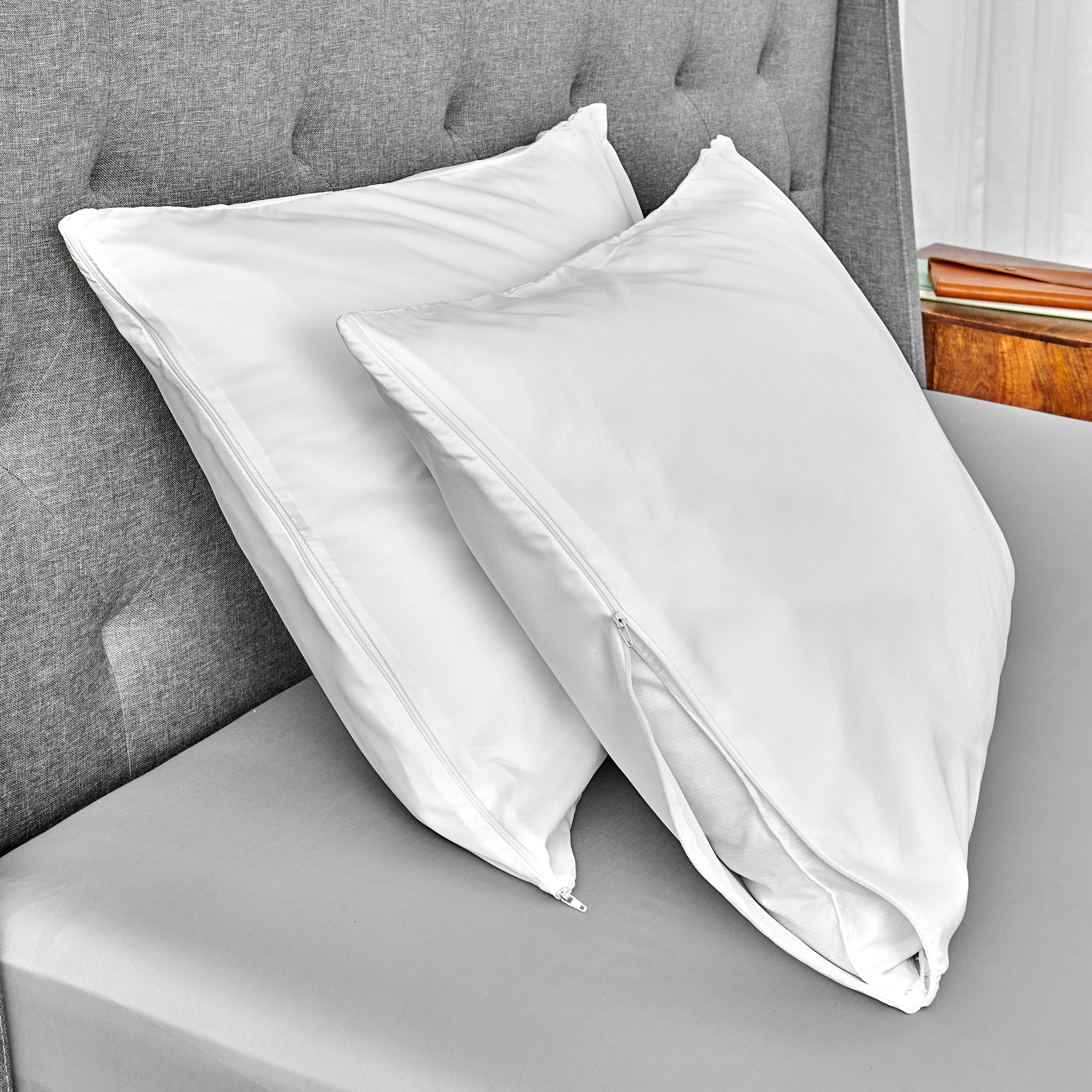 Style Selections Standard/Queen Polyester Pillow Protector in the Pillow  Protectors department at