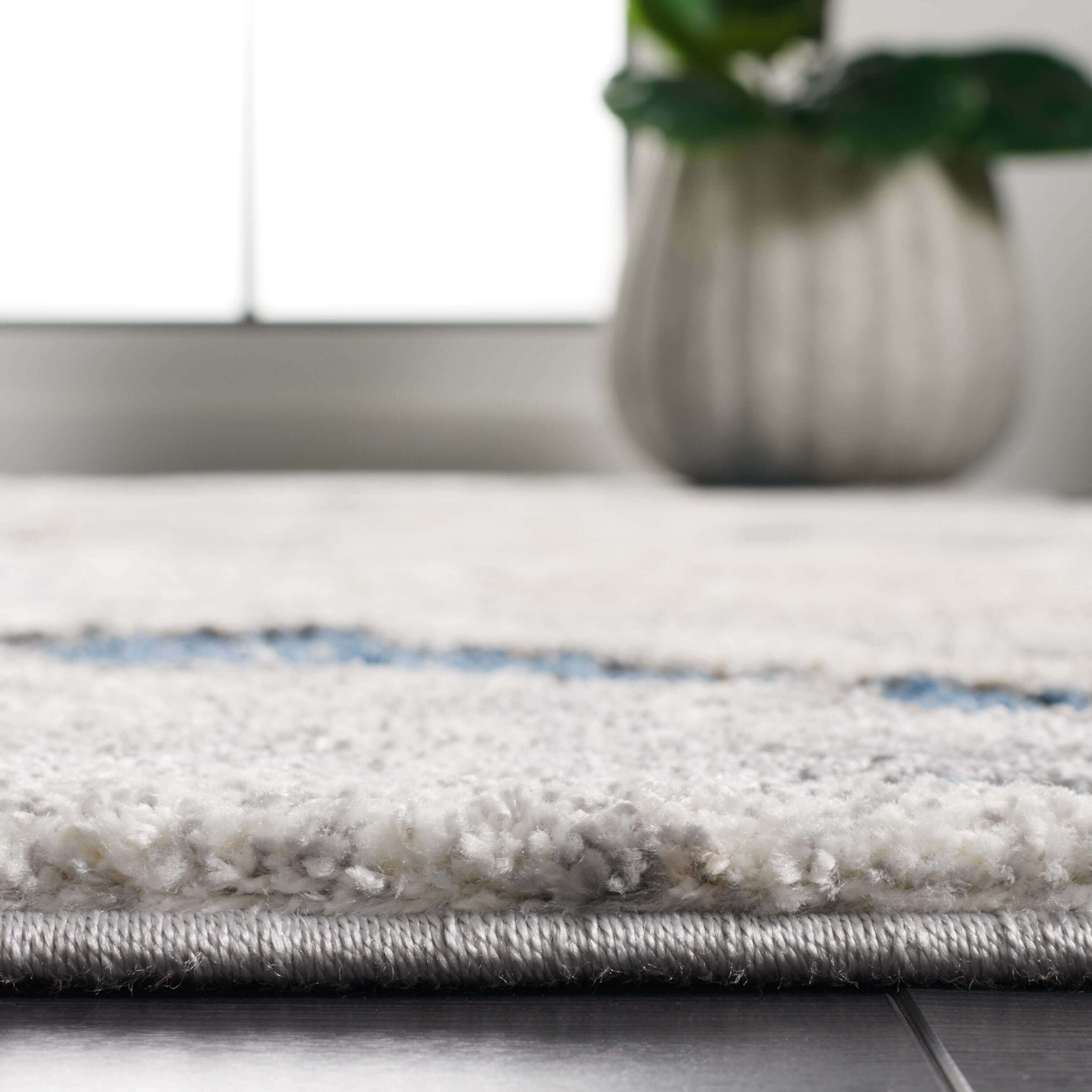 Safavieh CYR121M-5 rugs - View #5