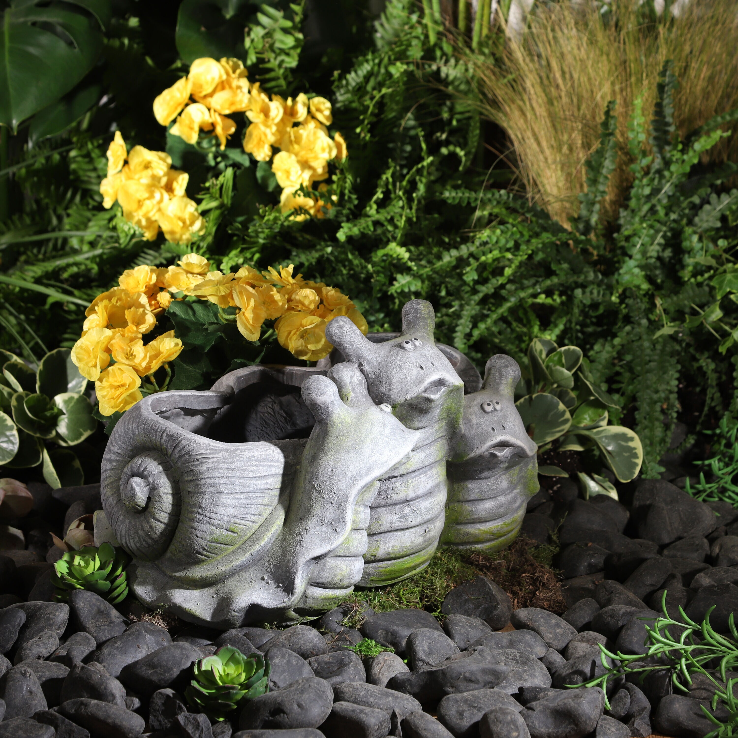 Sagebrook Home 16962 Round 15-in W x 9-in H Gray Resin Indoor/Outdoor Planter