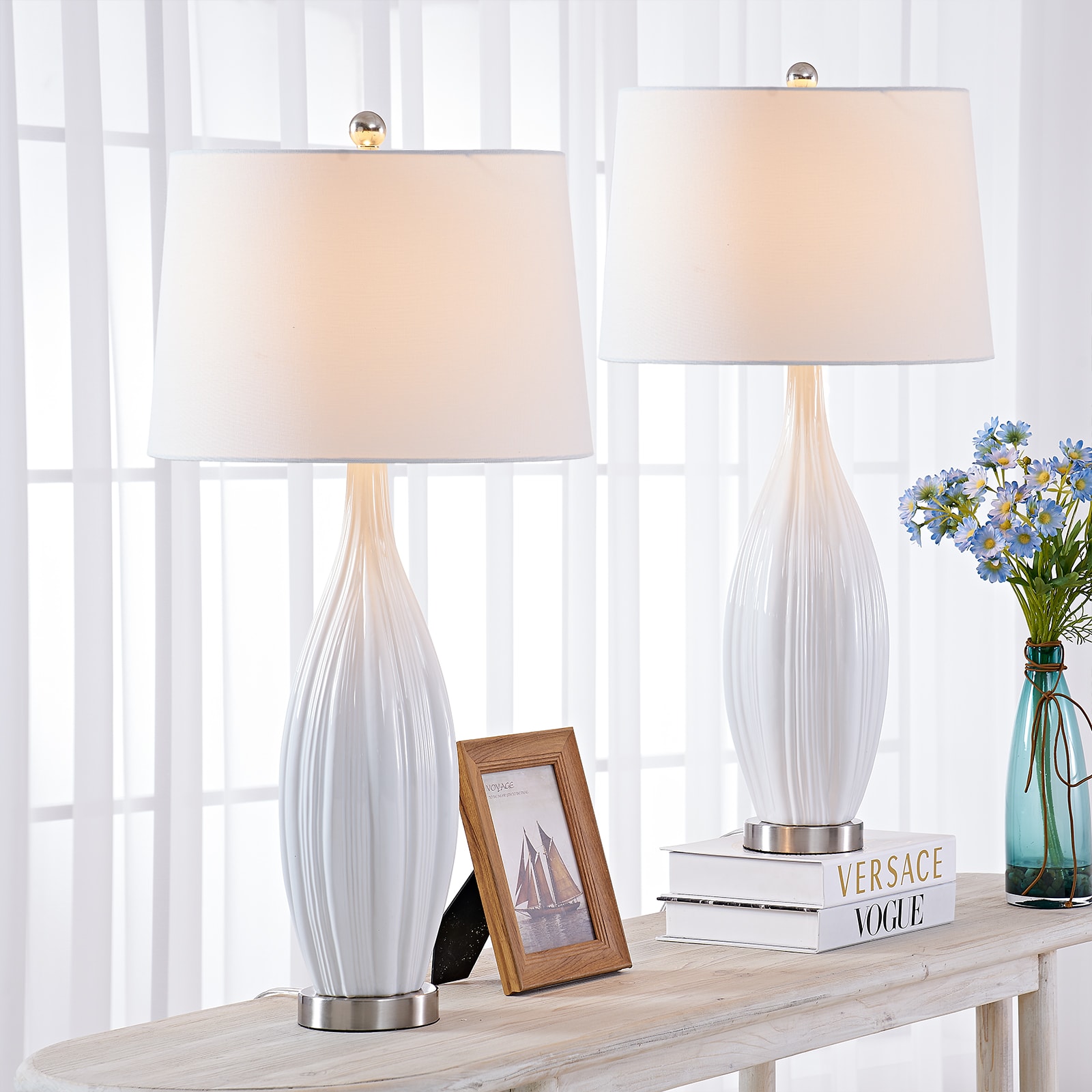 Maxax T129-WH Table-Lamps - View #3