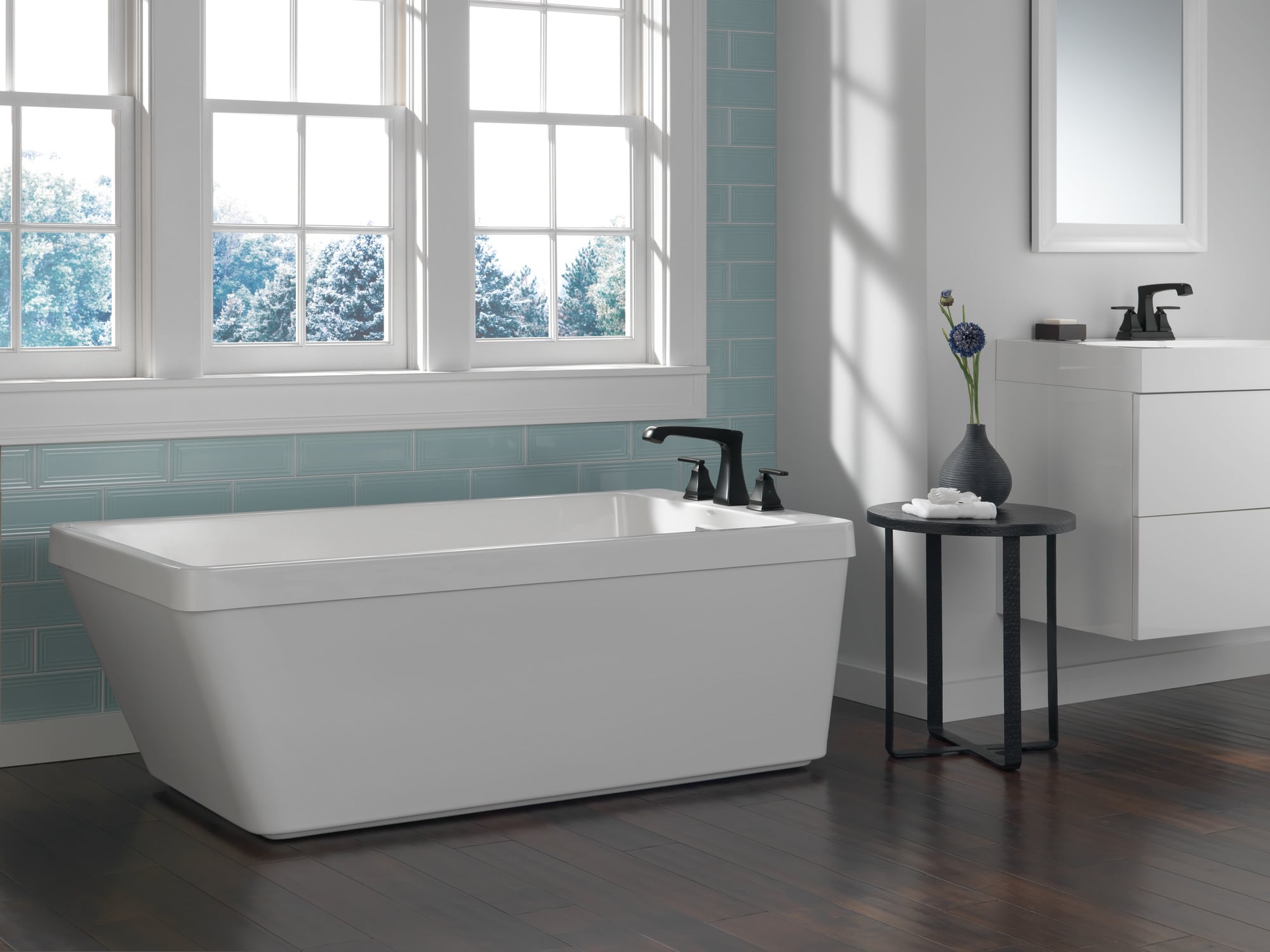 Delta T2764-BL Roman-Tub-Faucets - View #2