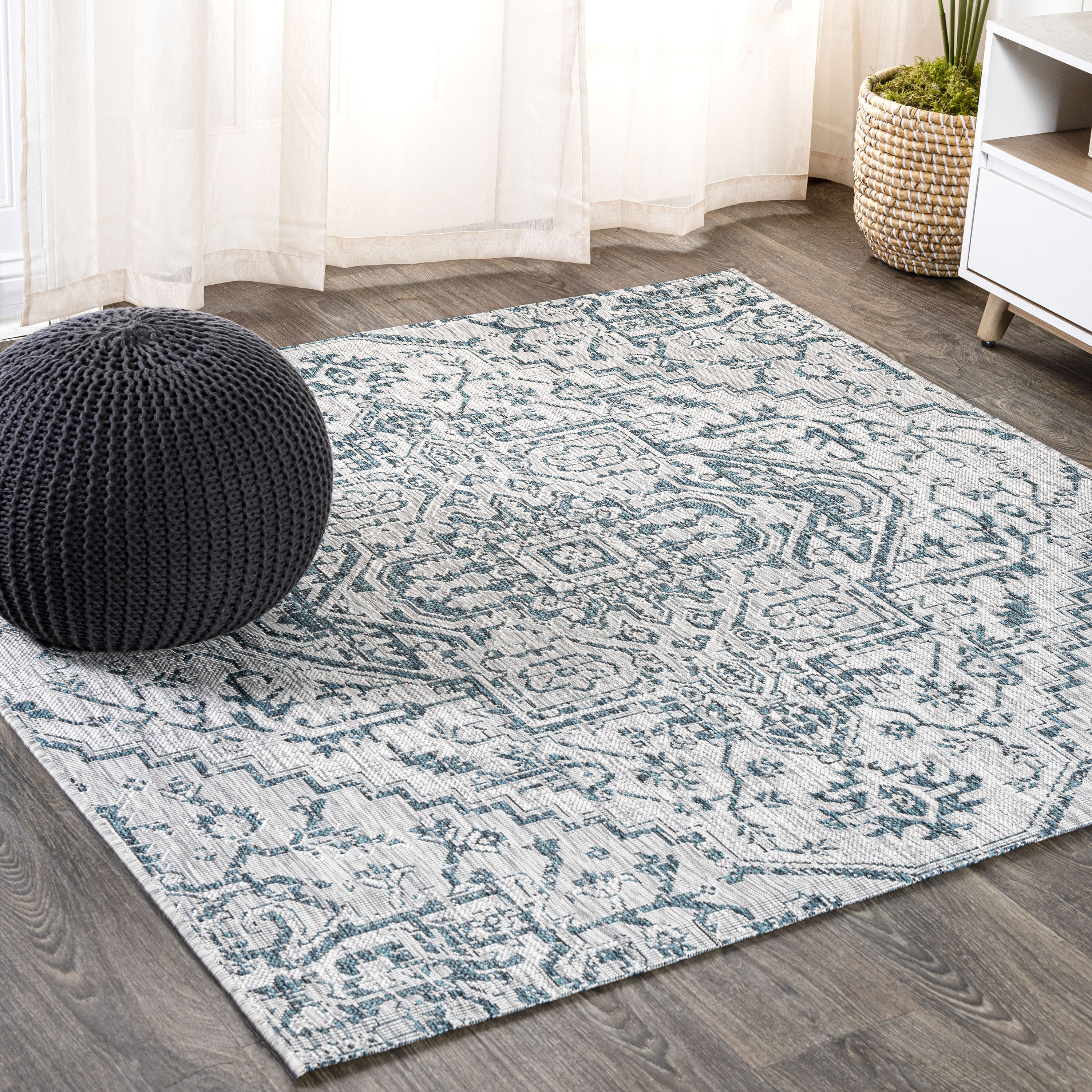 JONATHAN  Y SMB105C-8SQ SANTA MONICA Estrella Bohemian Medallion Textured Weave 8 x 8 (ft) Polypropylene Teal/Gray Square Indoor Medallion Bohemian/Eclectic Area rug