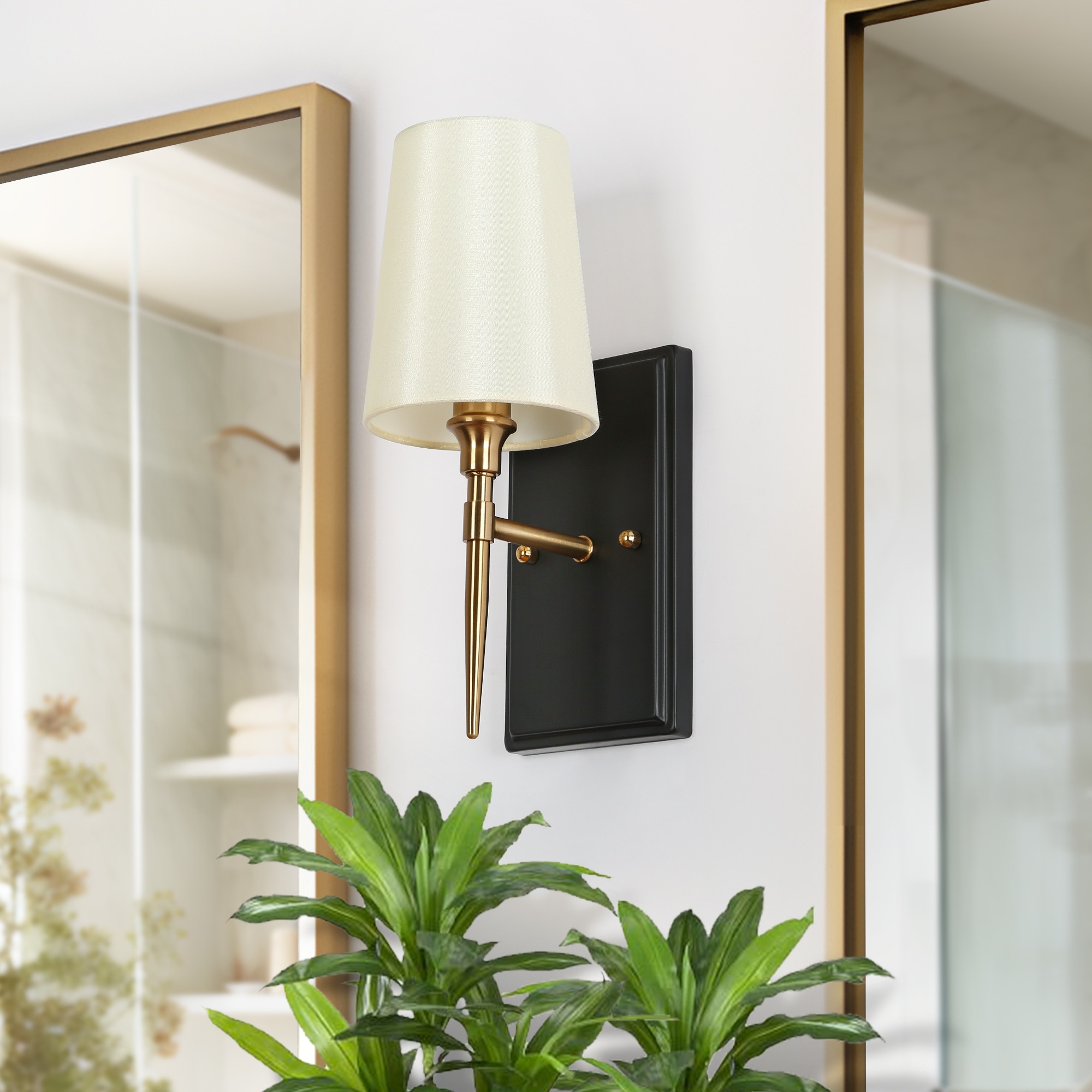 ZEVNI L3VVEY3IW4732SR7 Alger 4.7-in W 1 -Light Multiple finishes Brass Wall Sconce