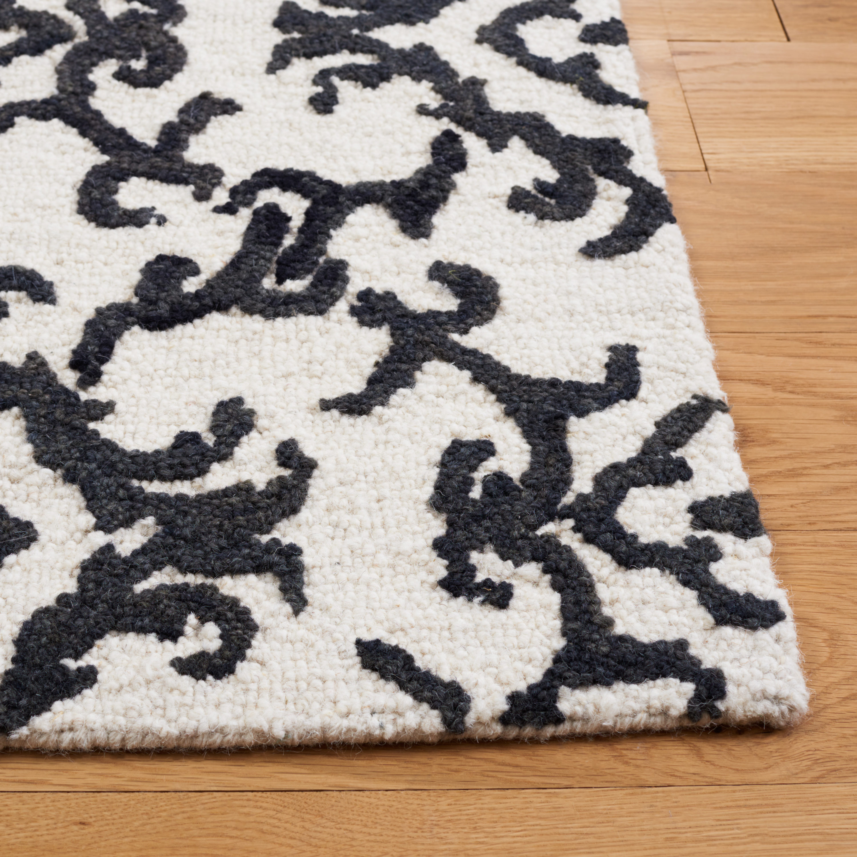Safavieh BLM104B-6 rugs - View #3