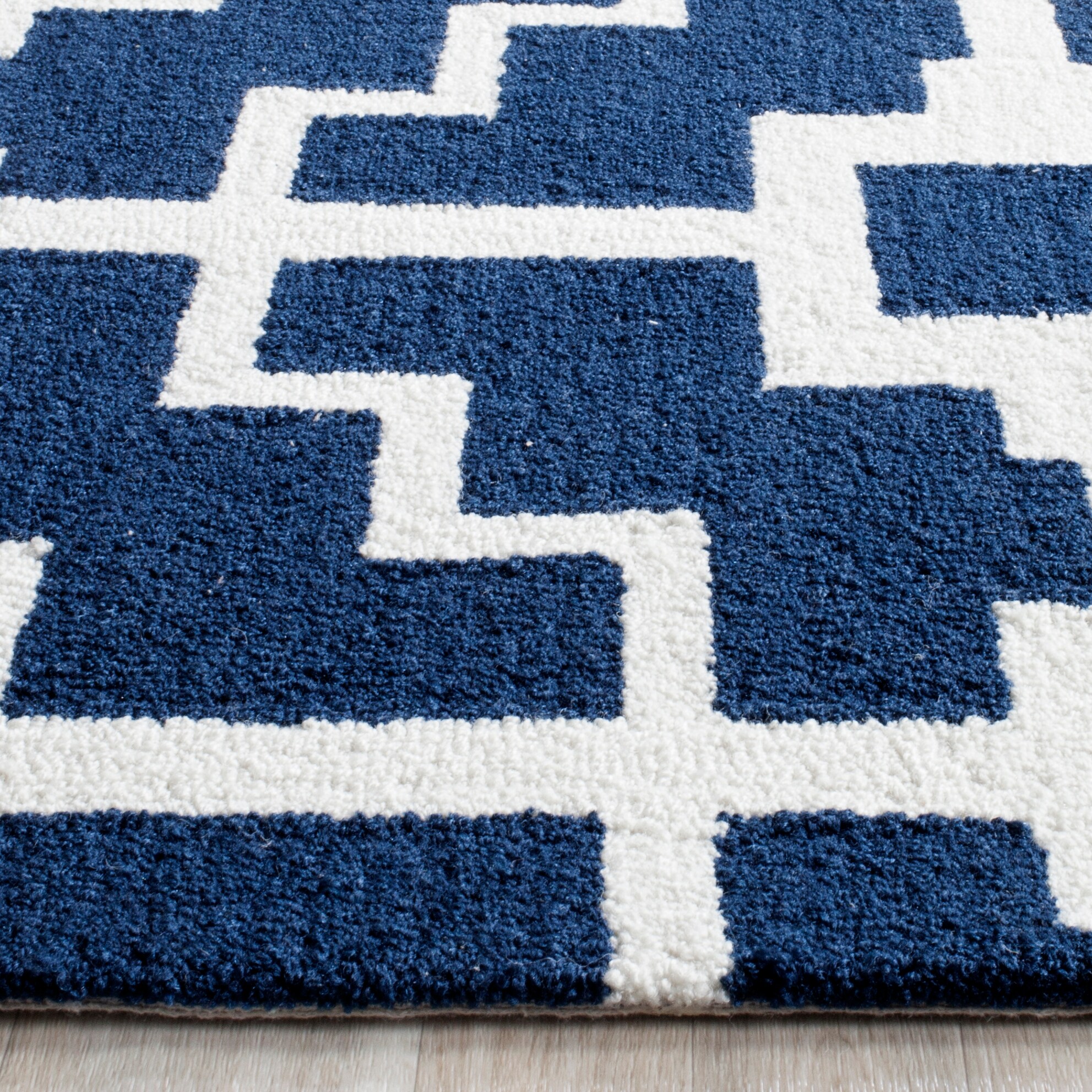 Safavieh FRS245H-28 rugs - View #3