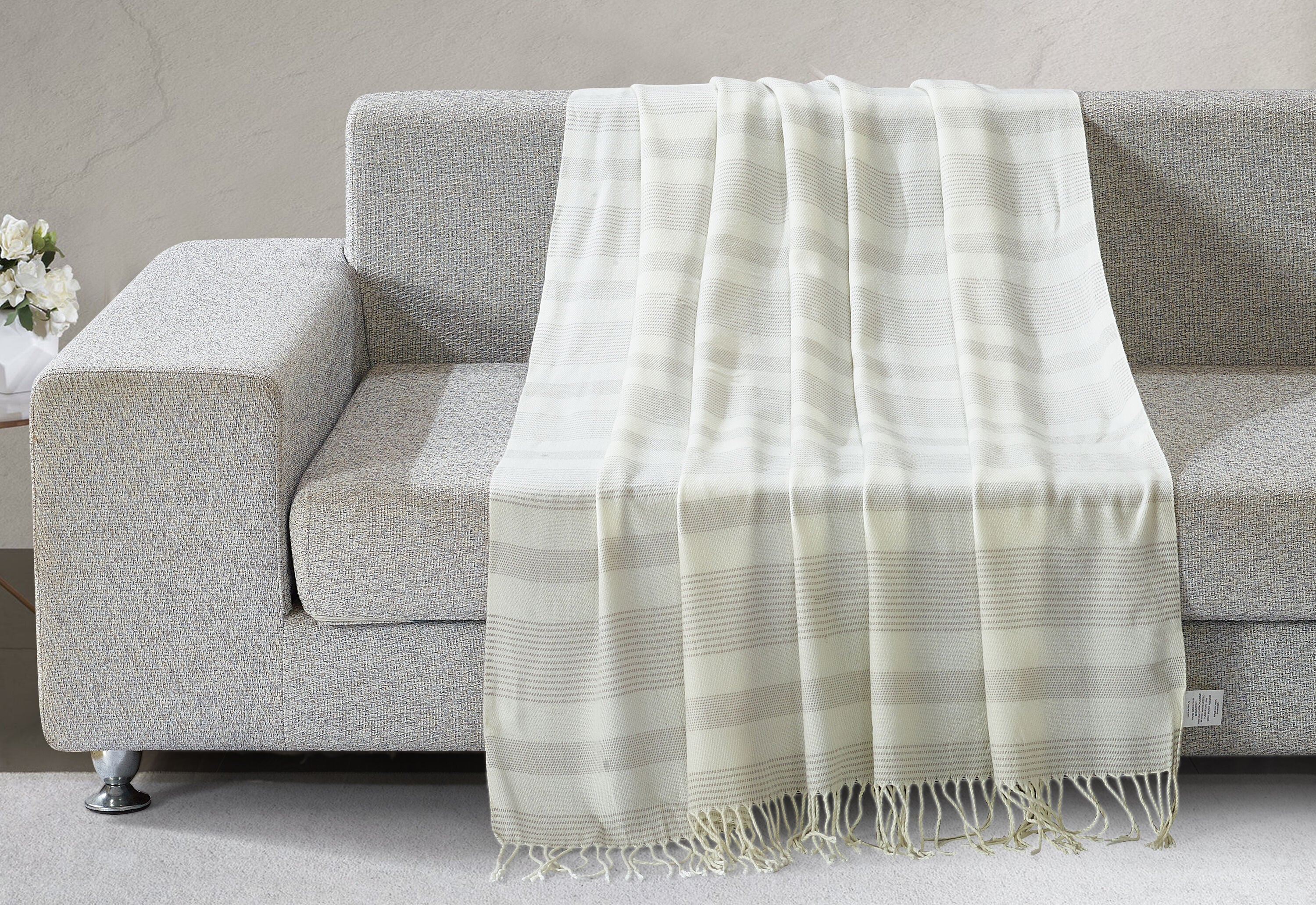 HARPER LOFT White/Grey 50-in x 60-in Polyester Throw