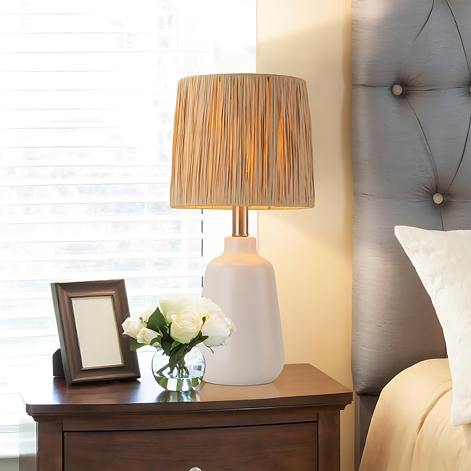 C Cattleya LCA2510-LIN-T1 18.5-in White Rotary socket Table Lamp with Paper Shade
