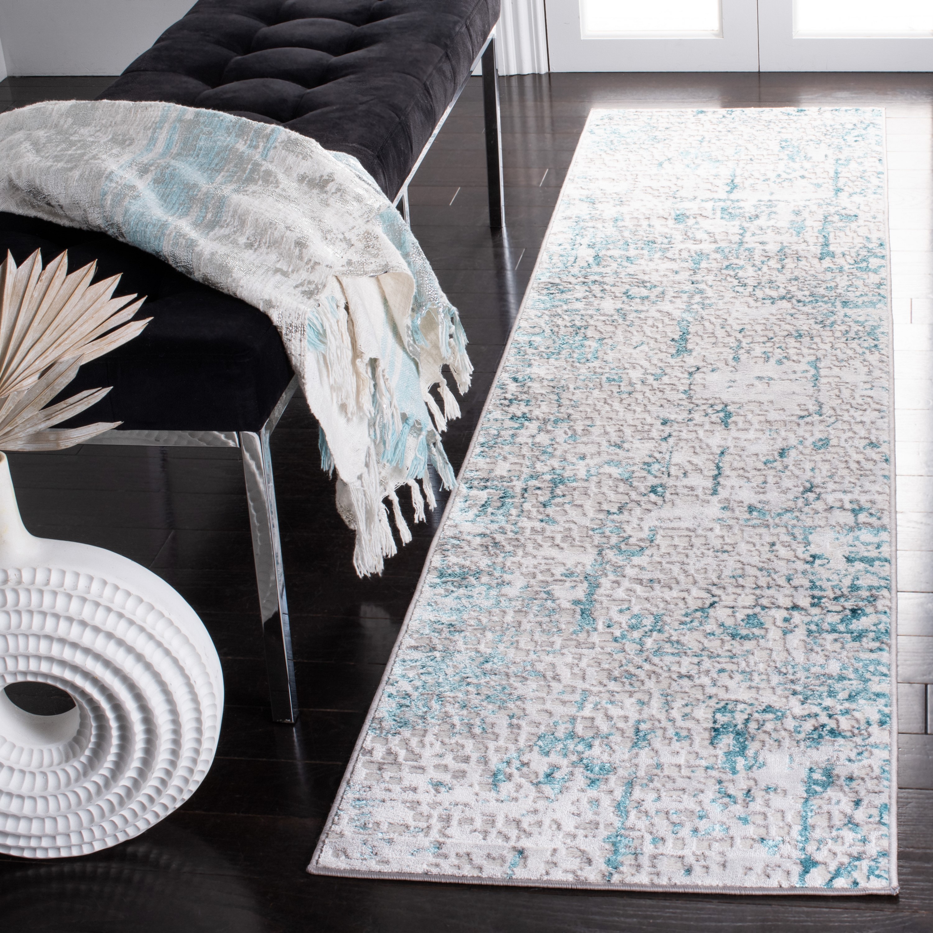 Safavieh ALA254H-28 Amelia Genesia 2 x 8 (ft) Loomed Synthetic Gray/Turquoise Rectangular Indoor Distressed/Overdyed Vintage Runner rug