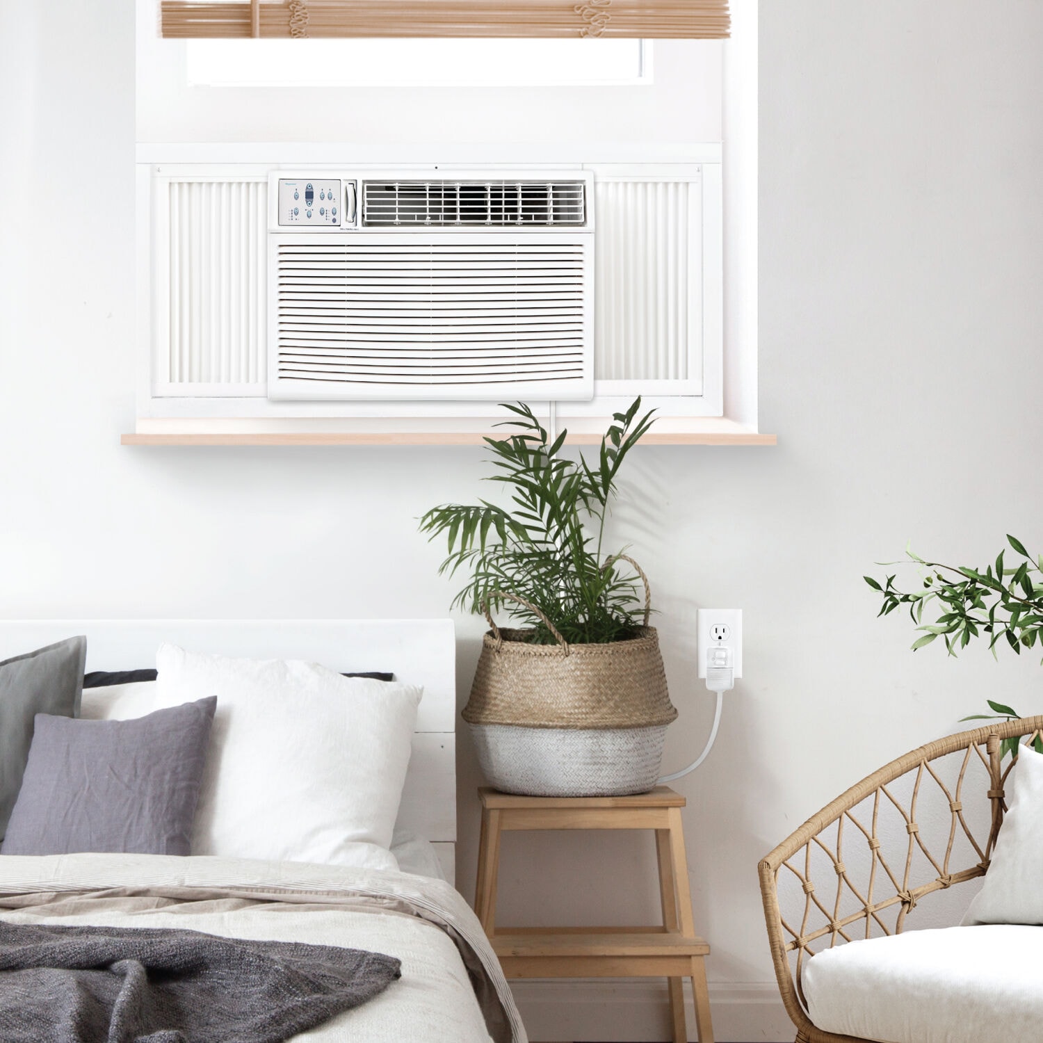 Keystone KSTHW25B Window-Air-Conditioners - View #9