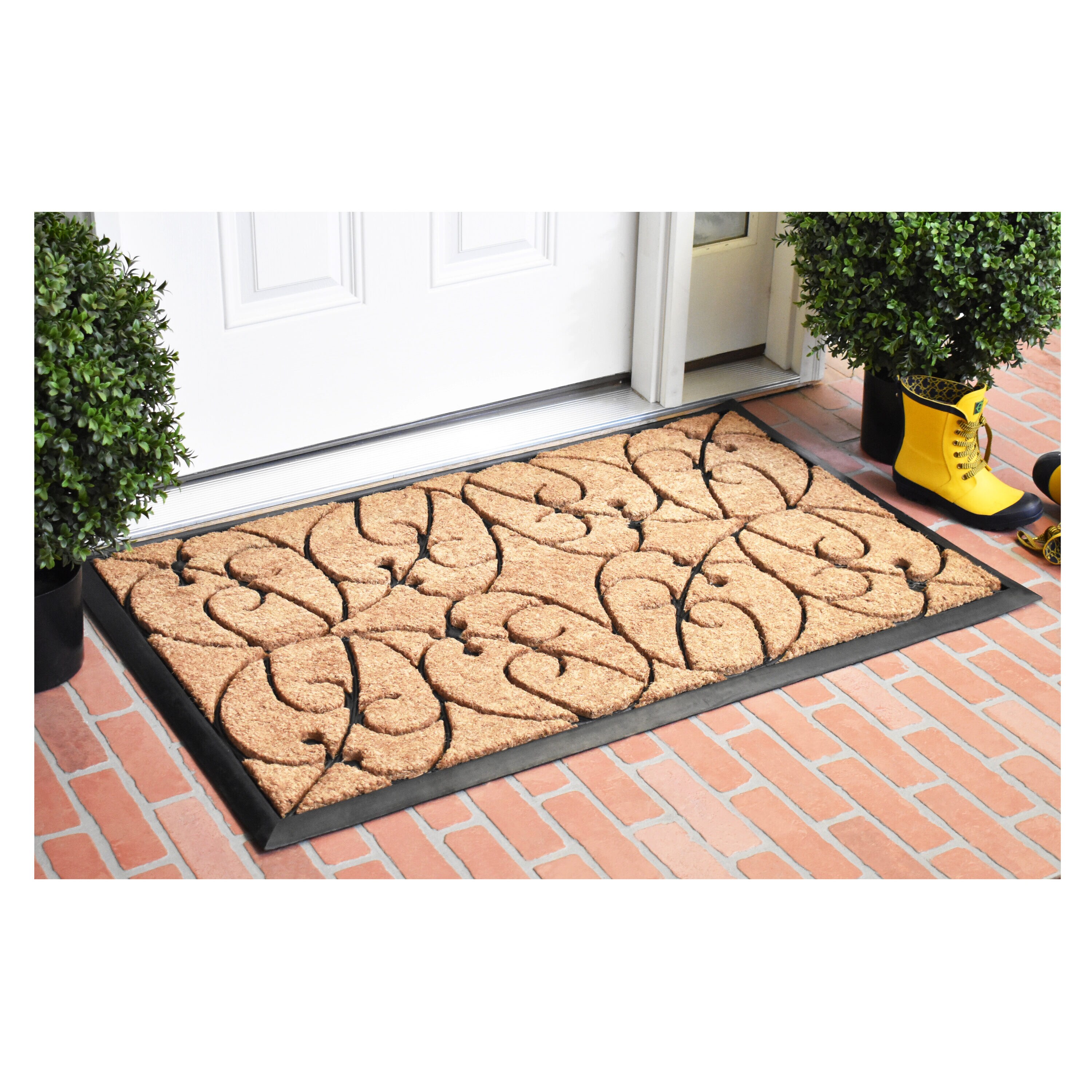 Elegant Coir and Rubber 24" x 36" Outdoor Doormat