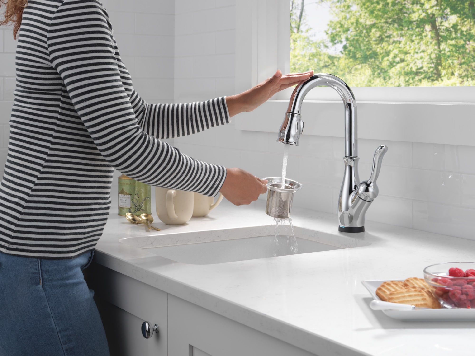 Delta 9678TL-DST Kitchen-Faucets - View #11