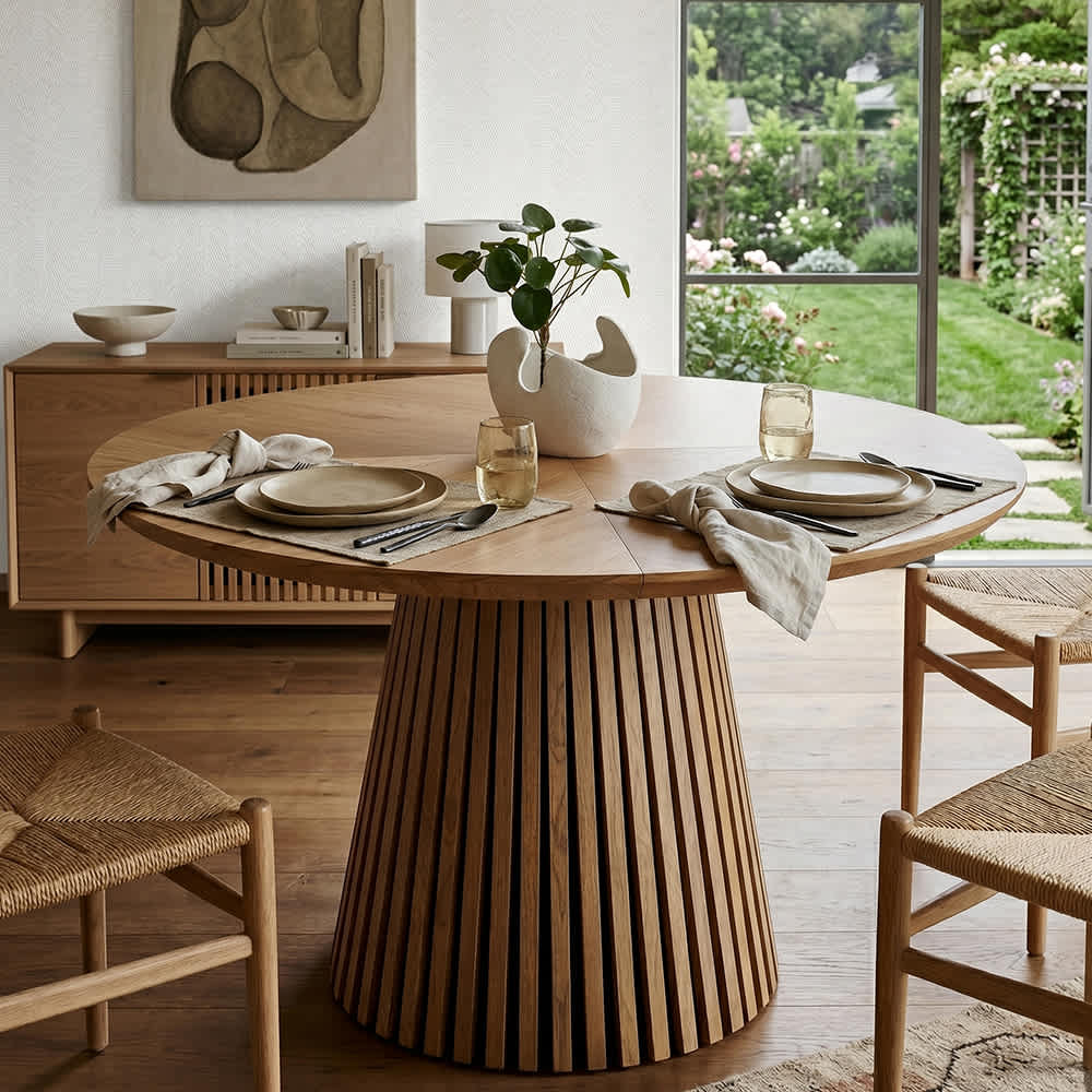 Coolbibila Natural Wood MDF Round Dining Table with Slatted Pedestal Base for Modern Small Spaces Dining Room