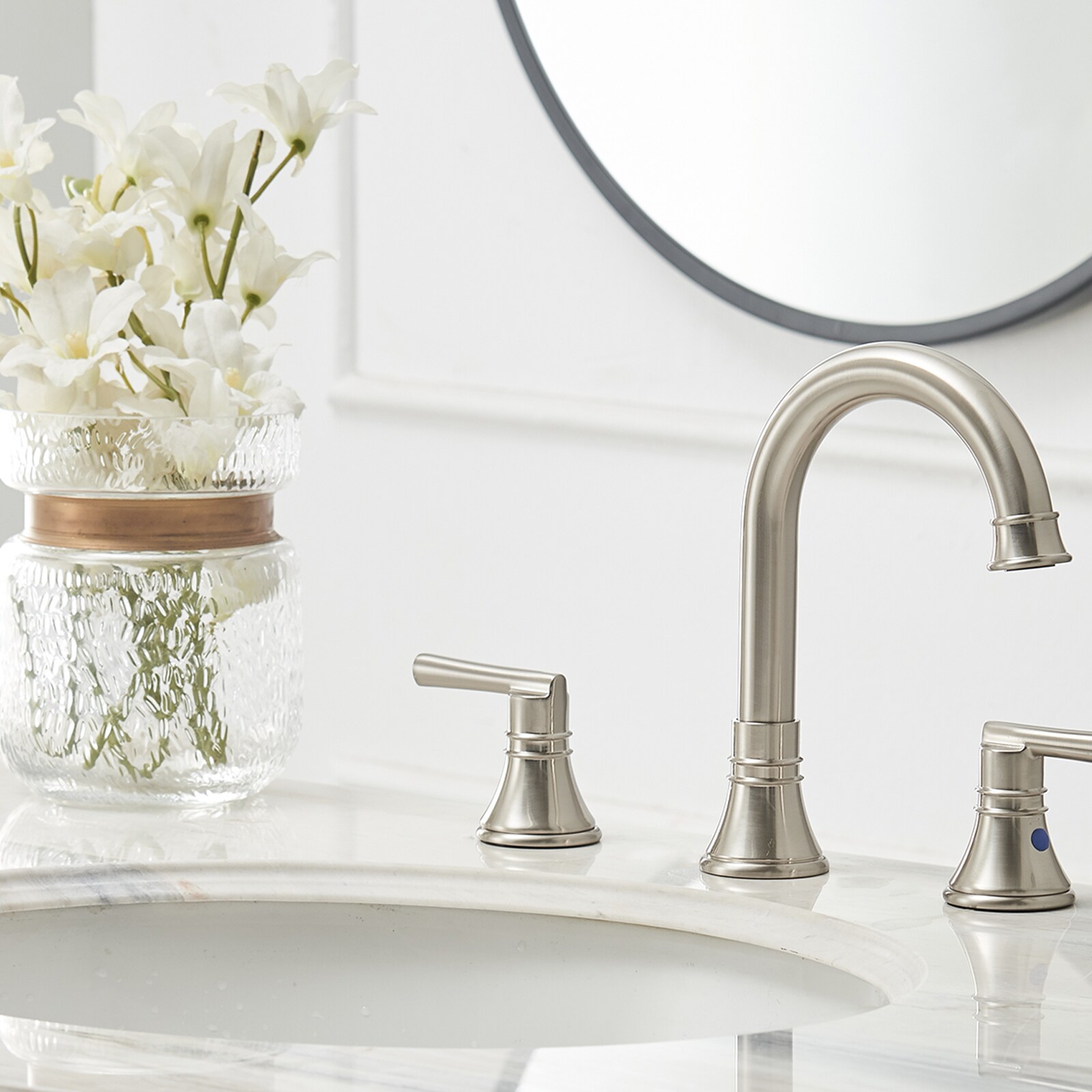 Elegant Brushed Nickel Widespread 2-Handle Bathroom Faucet