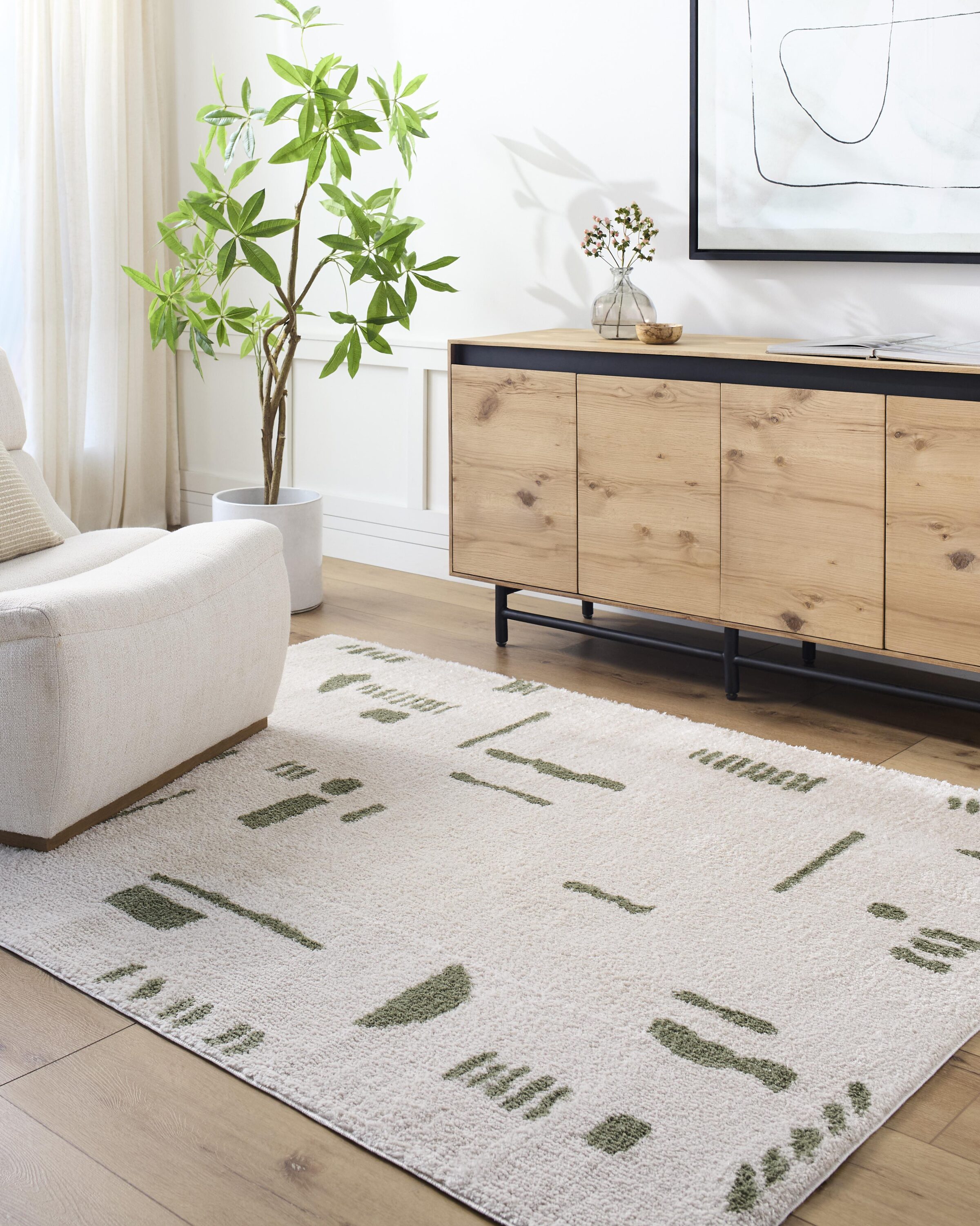 Livabliss FSG2302-537 Fossay Shag 5 x 7 (ft) Polyester Light Beige/ Grass Green Rectangular Indoor Mid-Century Modern Machine washable Area rug