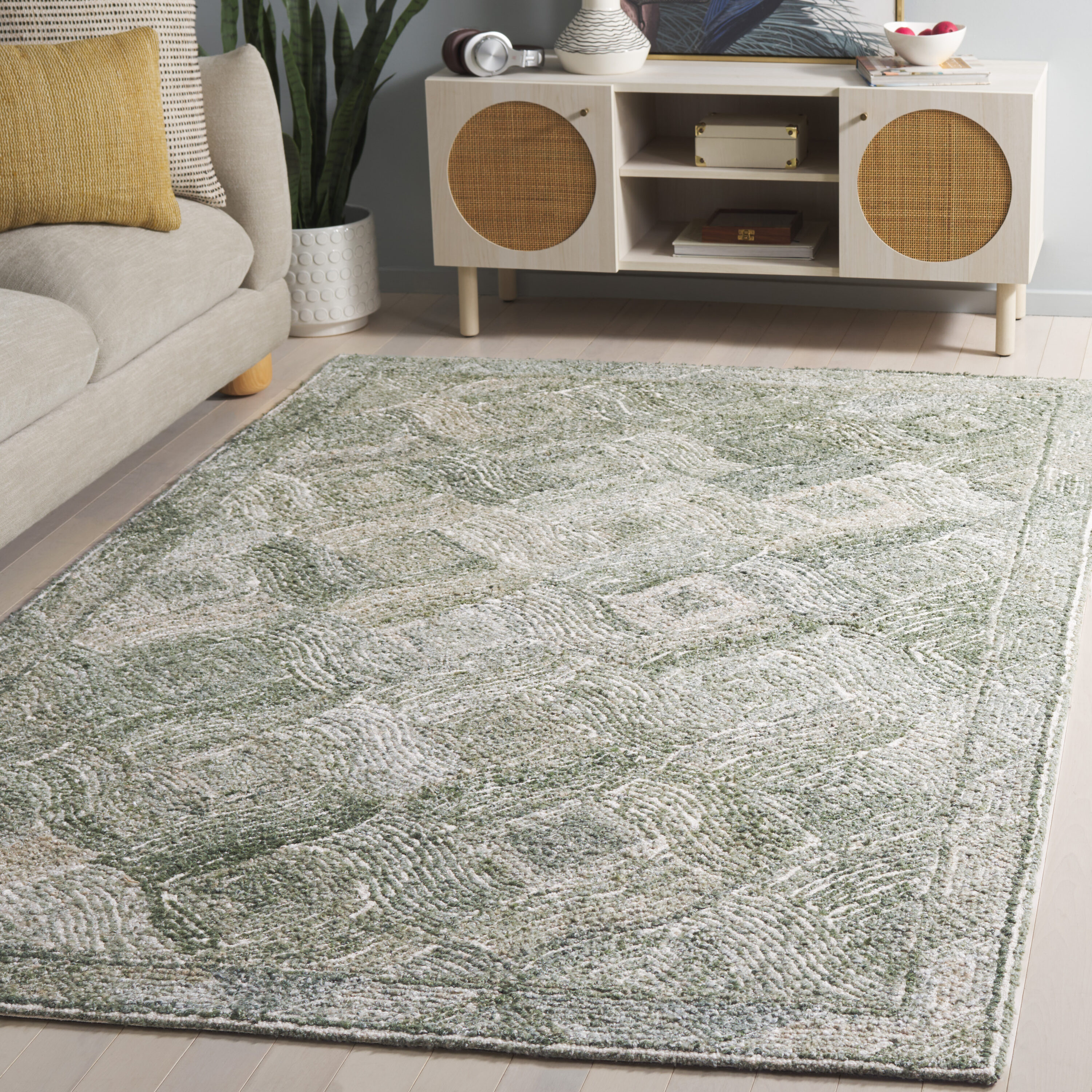 Marquee 513 Green/Ivory Modern 4ft x 6ft Small Rectangle Rug