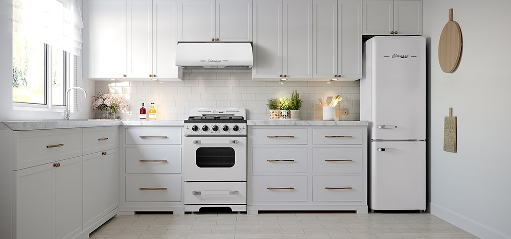 Classic Range in White & Gold  Retro kitchen appliances, Kitchen