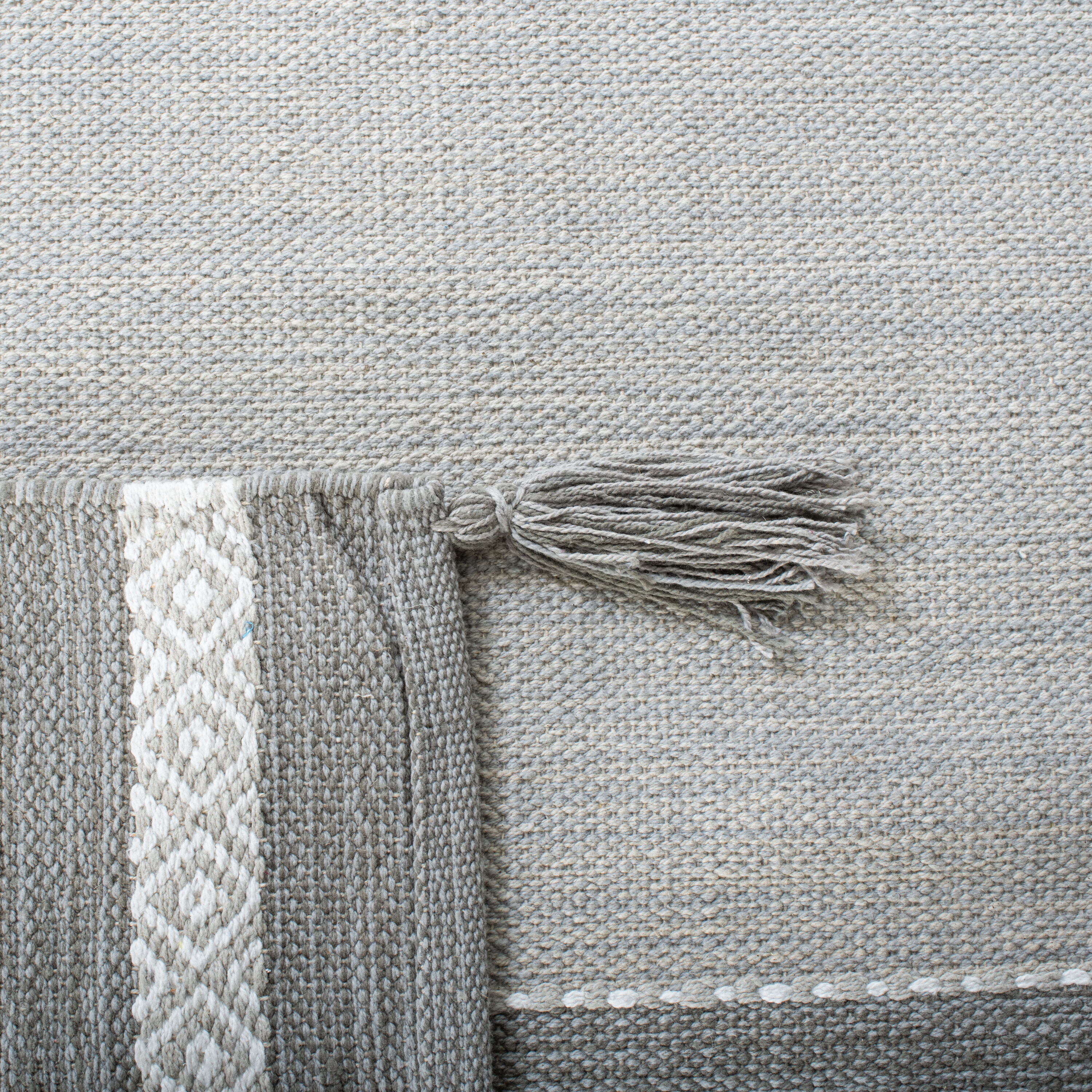 Safavieh MTK214F-3 rugs - View #5