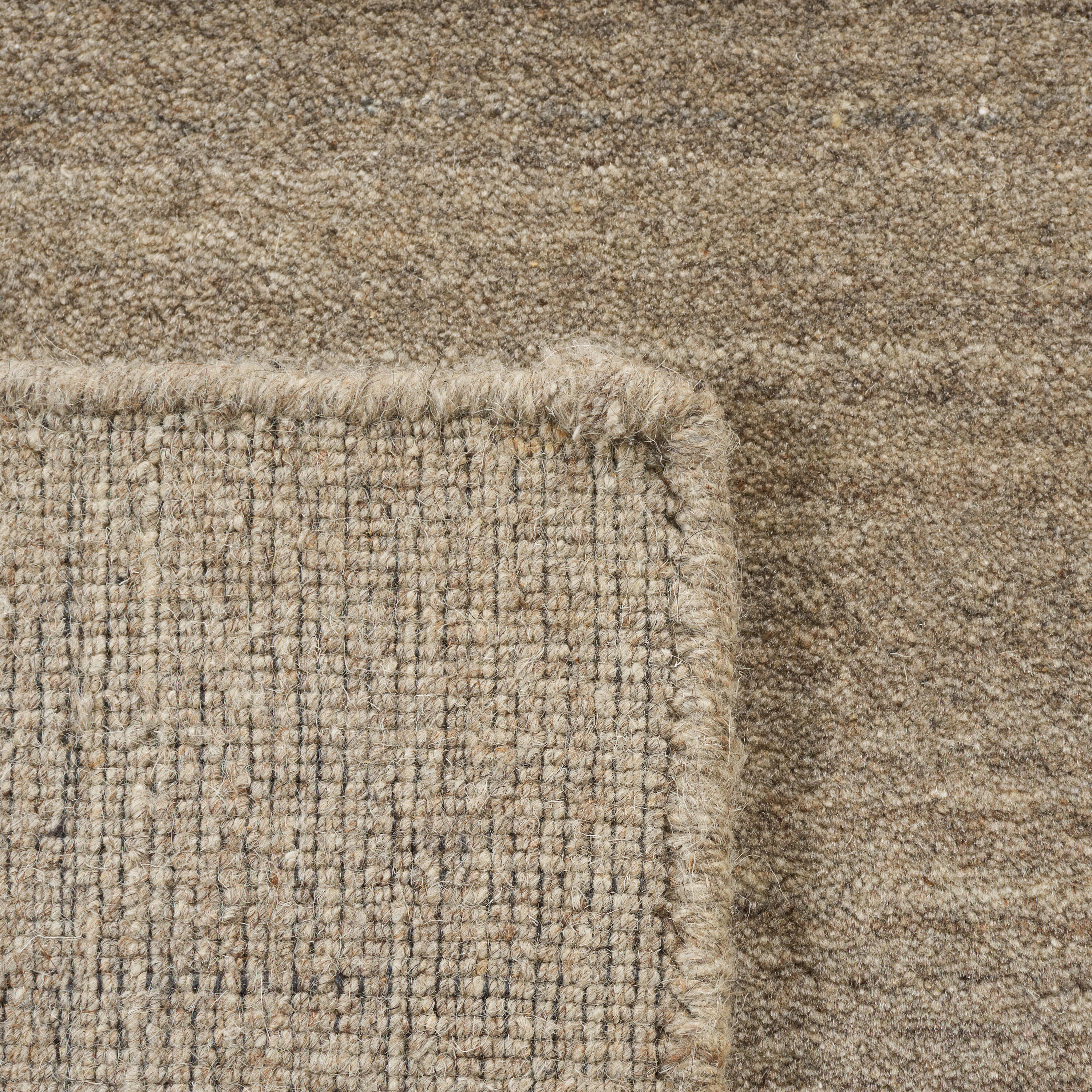 Safavieh HIM820B-5 rugs - View #2