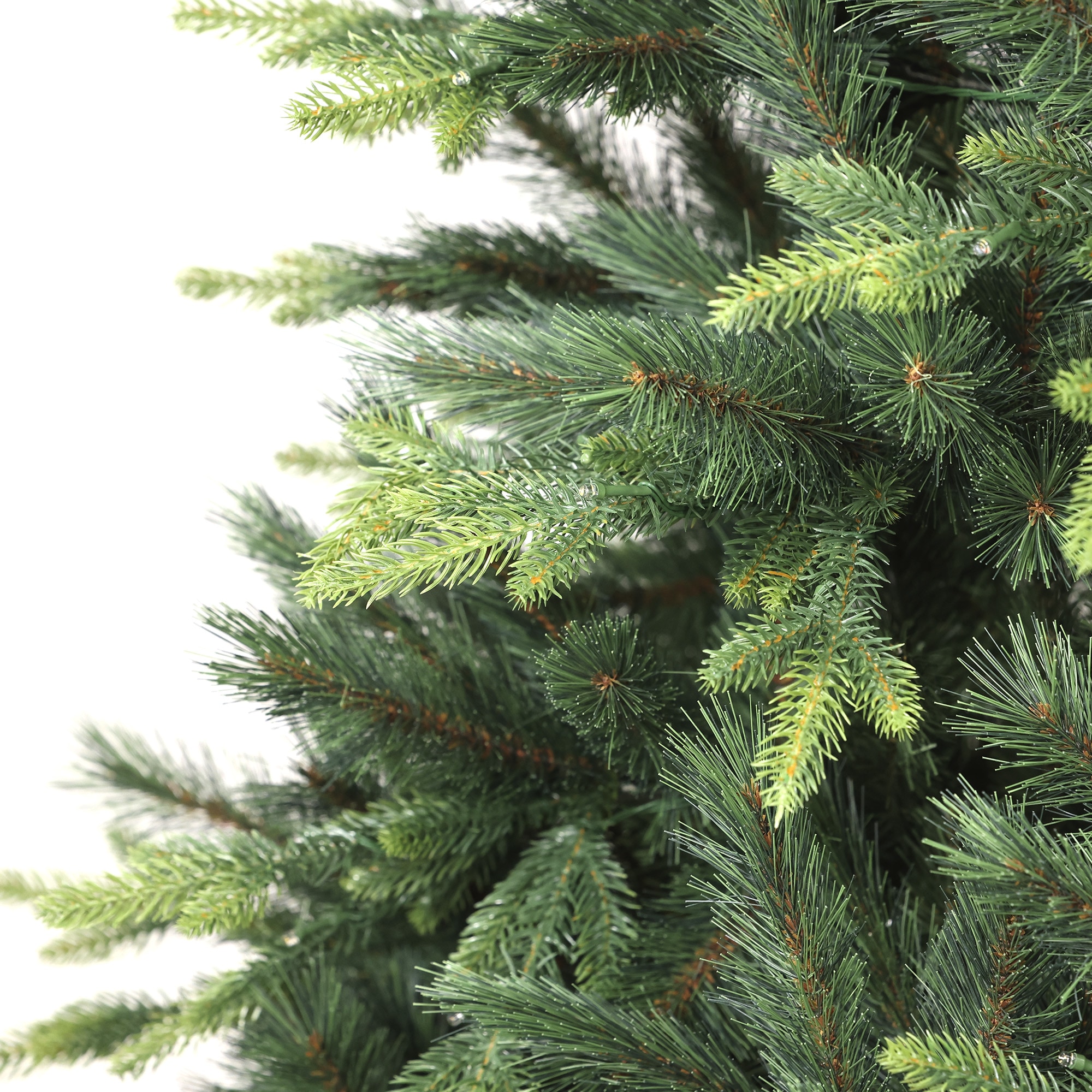 Astella 7.5-ft Douglas fir Pre-lit Full Rightside-up Green Artificial ...