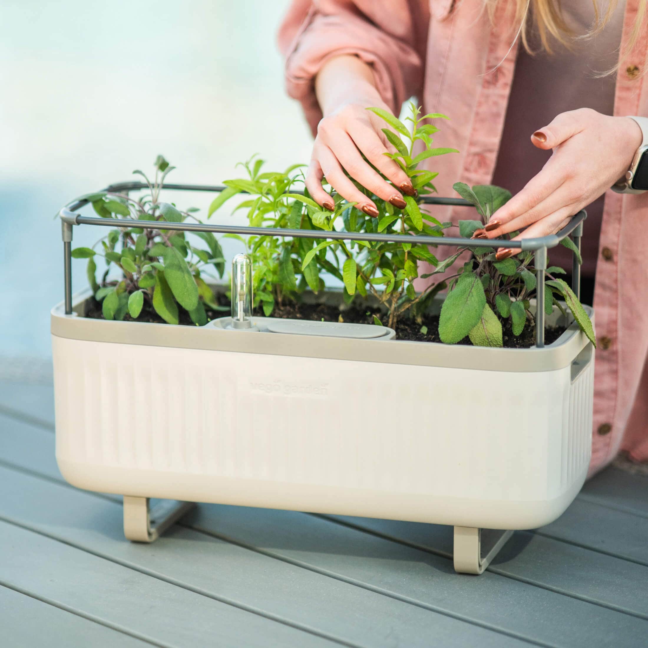 Vego Garden VPHPWT Planter-Window-Box - View #5