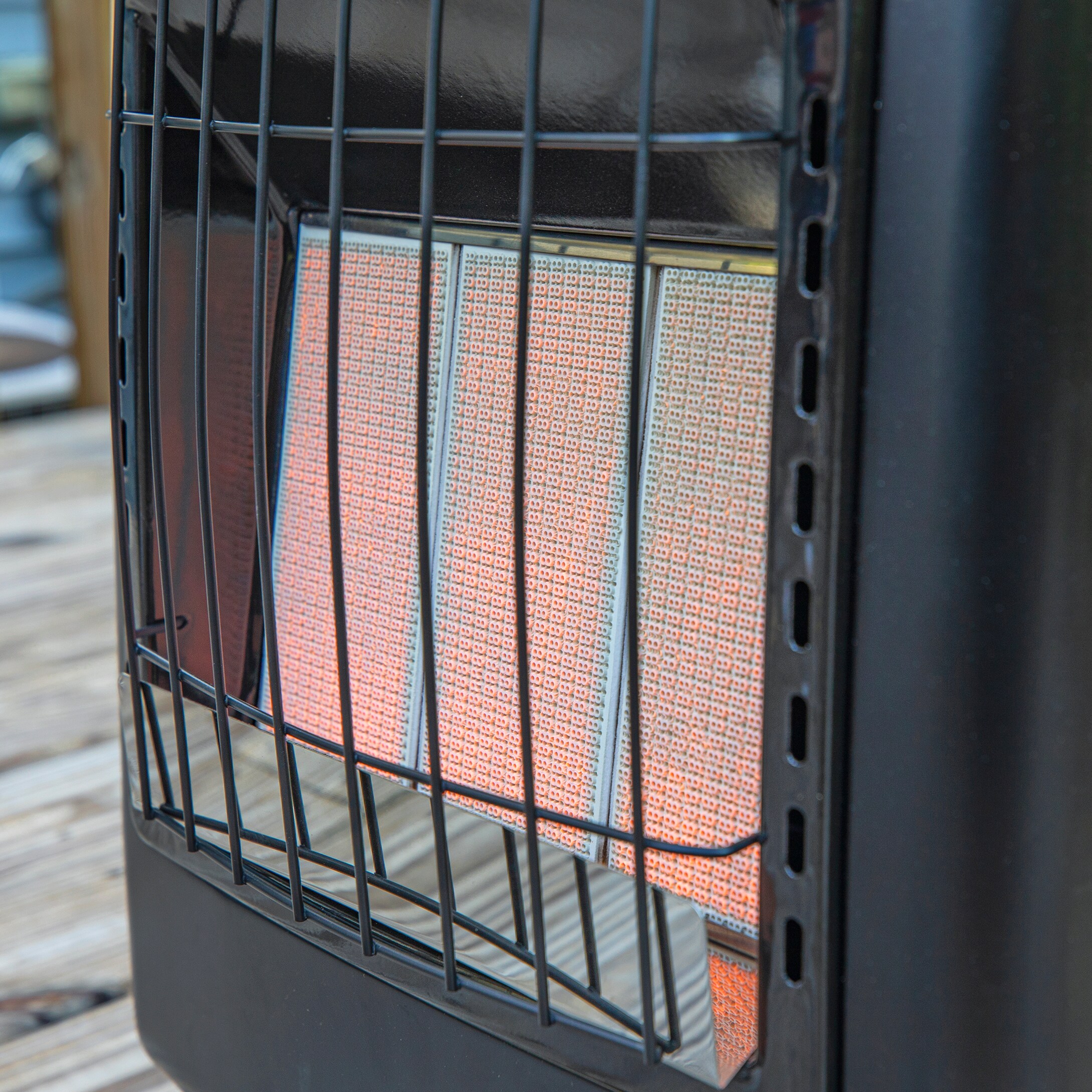 Mr Heater Cabinet Heater 18000 Btu Outdoor Portable Cabinet Propane Heater In The Propane