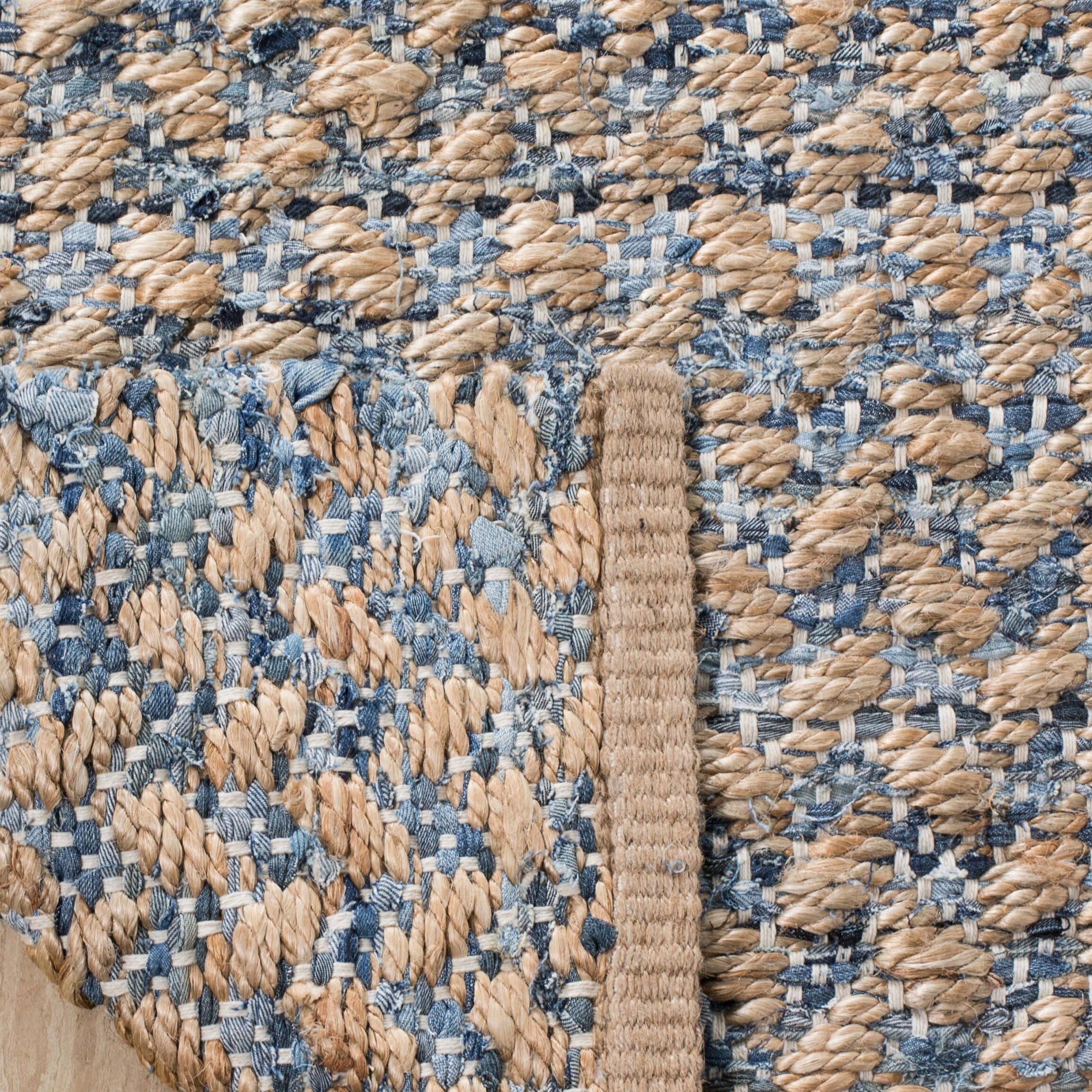 Safavieh CAP305Q-28 rugs - View #4