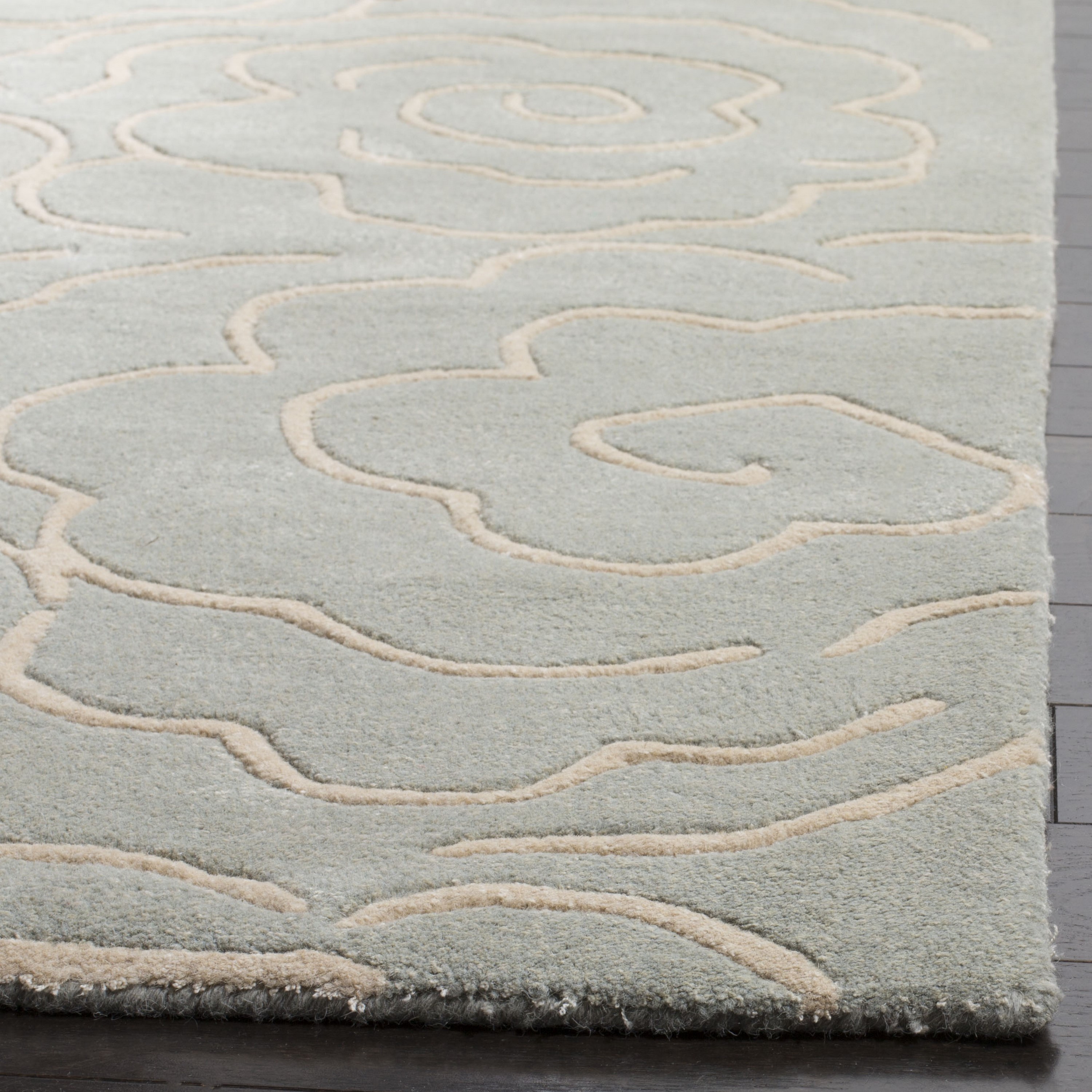 Safavieh SOH812B-4 rugs - View #3