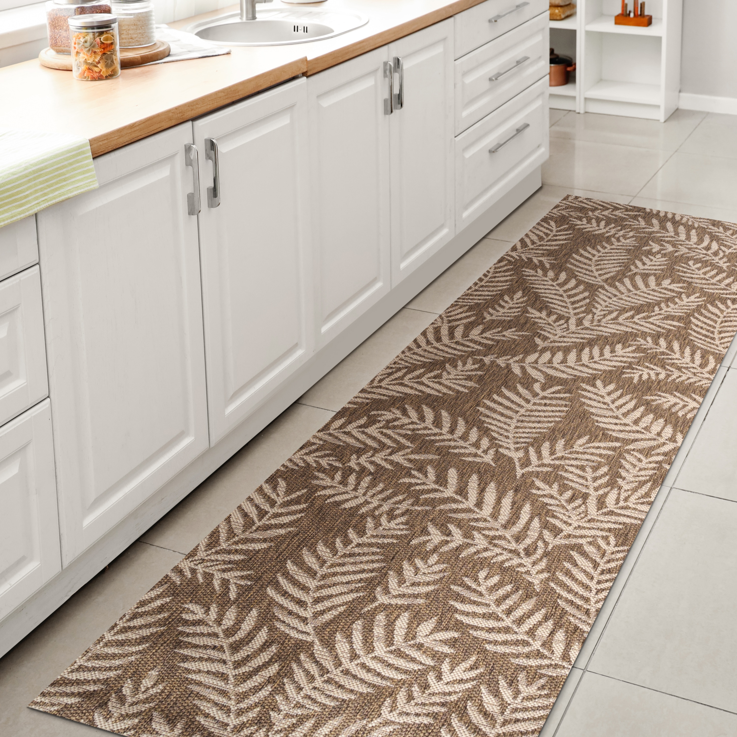JONATHAN  Y SMB119A-210 Santa Monica Nevis Palm Frond 2 x 10 (ft) Loomed Polypropylene Brown/Beige Rectangular Indoor/Outdoor Floral/Botanical Coastal Runner rug