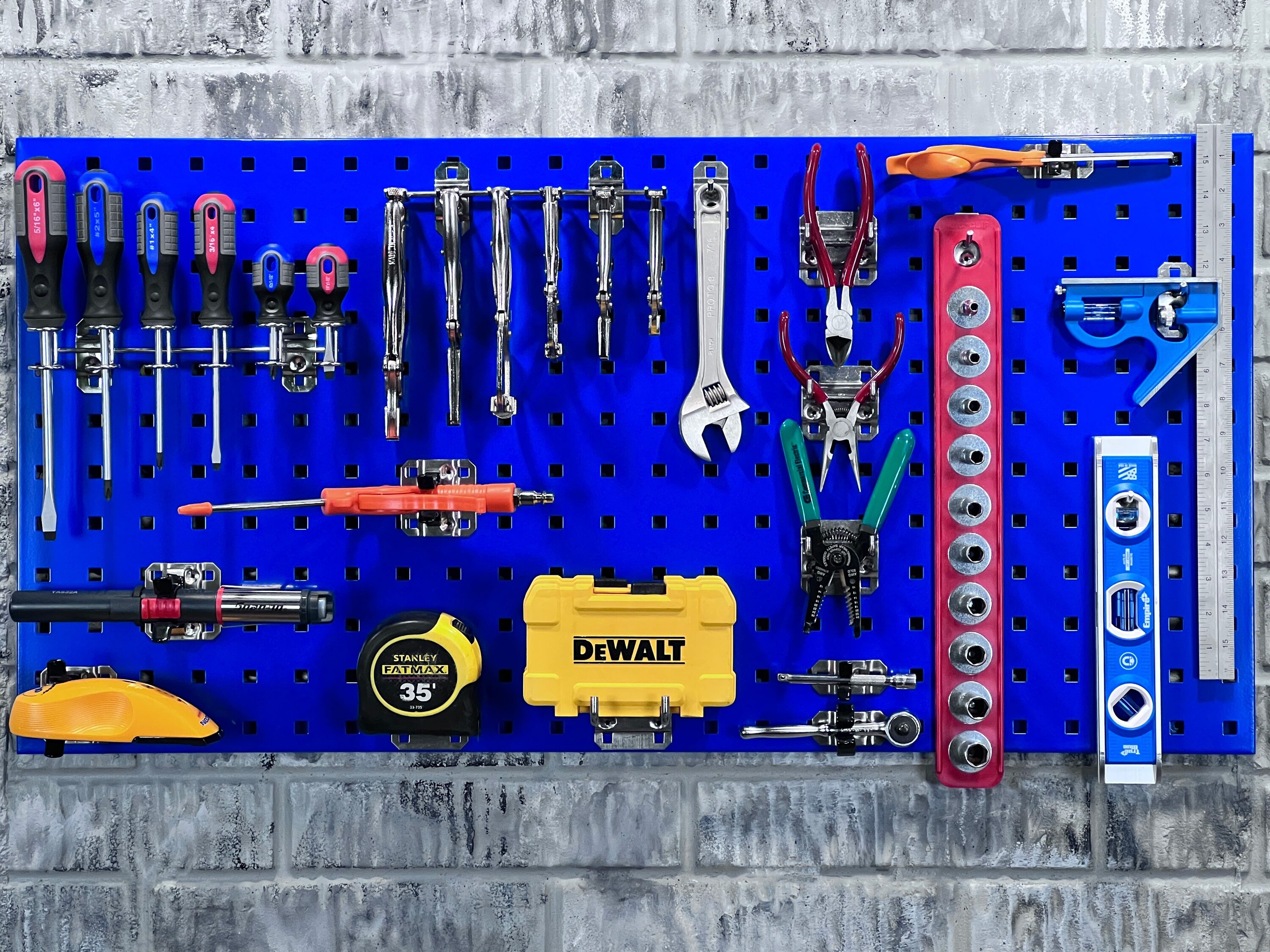 Triton Products LB18-B Pegboard-Acc - View #5