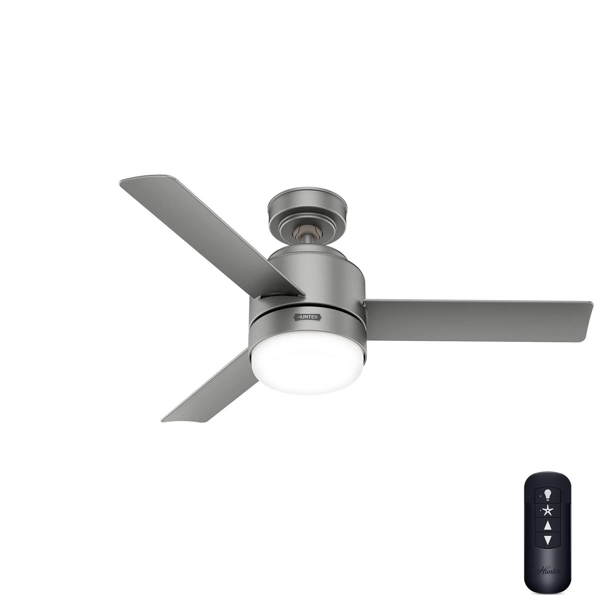 Hunter 51845 Gilmour 44-in Outdoor Matte Silver with Matte Silver Blades Ceiling Fan With Light - Remote Included ( 3 -Blade )