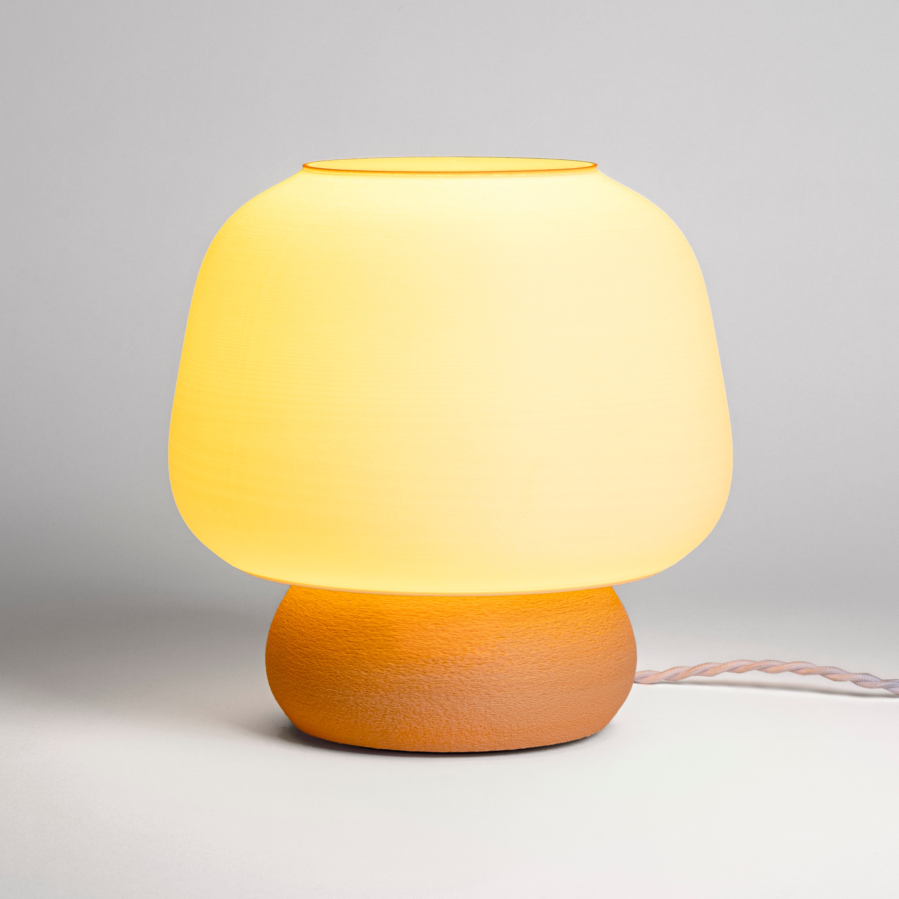 JONATHAN  Y USA1004F Portobello Classic Plant-Based Filament Dimmable 10-in Pastel Orange LED Table Lamp with Plastic Shade