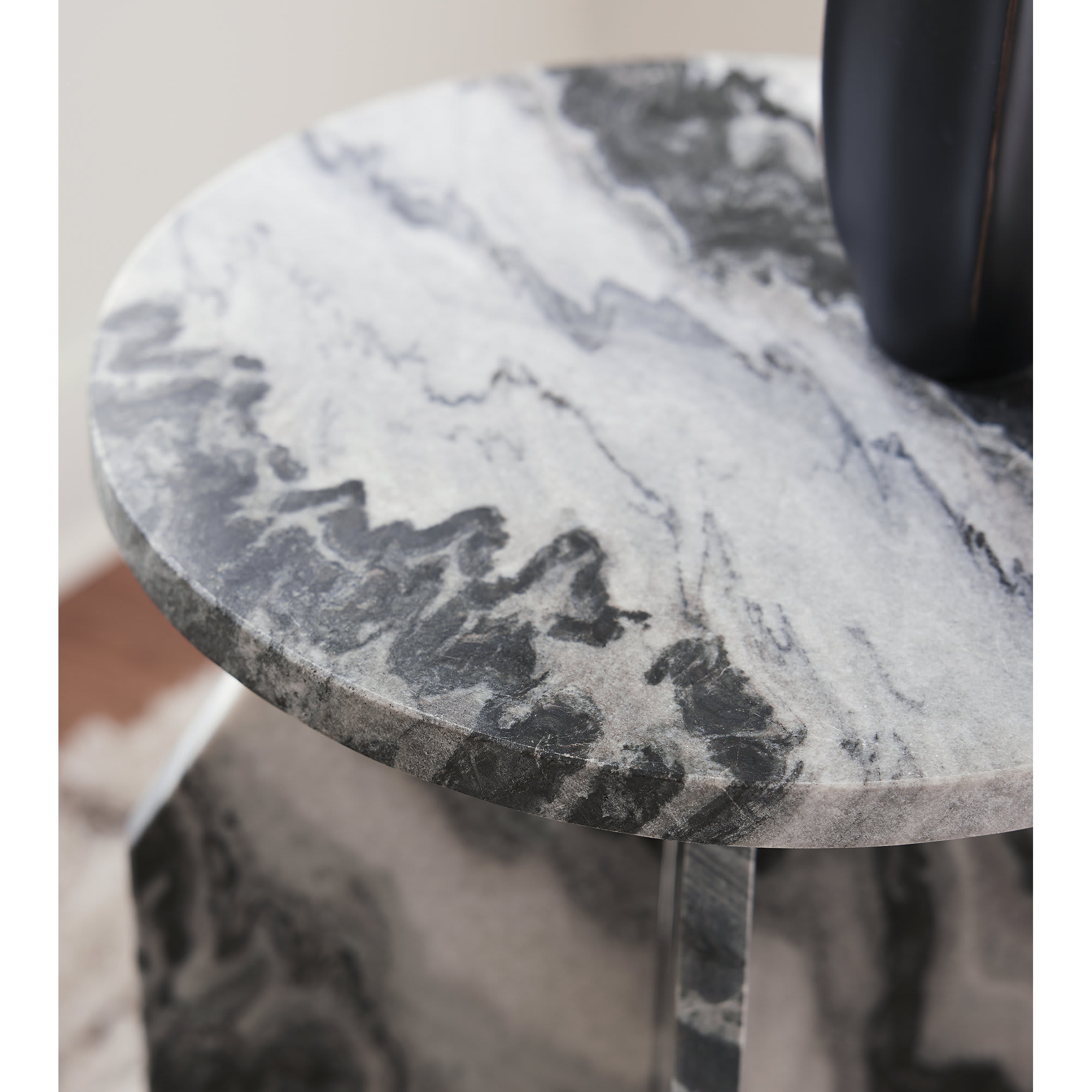 Signature Design by Ashley A4000646 End-Tables - View #4