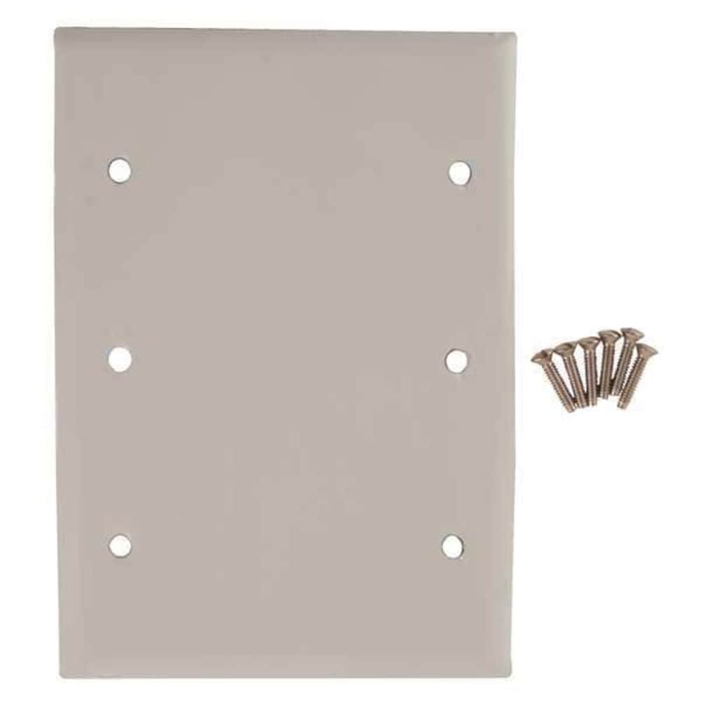 Hubbell  Wiring Device-Kellems Blank Box Mount Wall Plates and Box Cover Number of Gangs: 3 Stainless Steel Brushed Finish