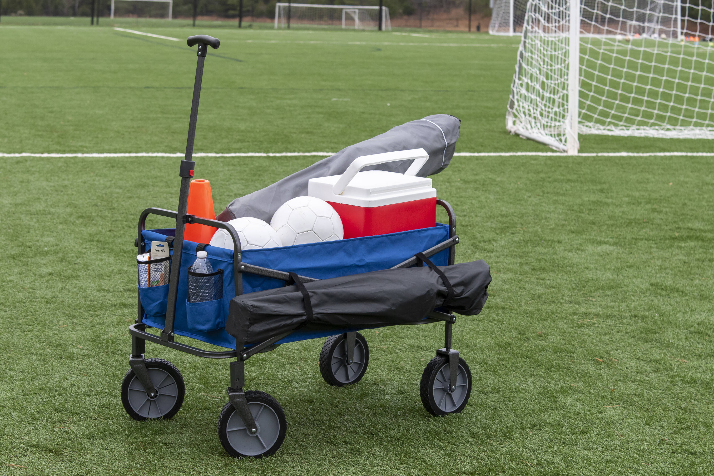 Lowe's 4cu ft Steel Folding Yard Cart in the Yard Carts department at