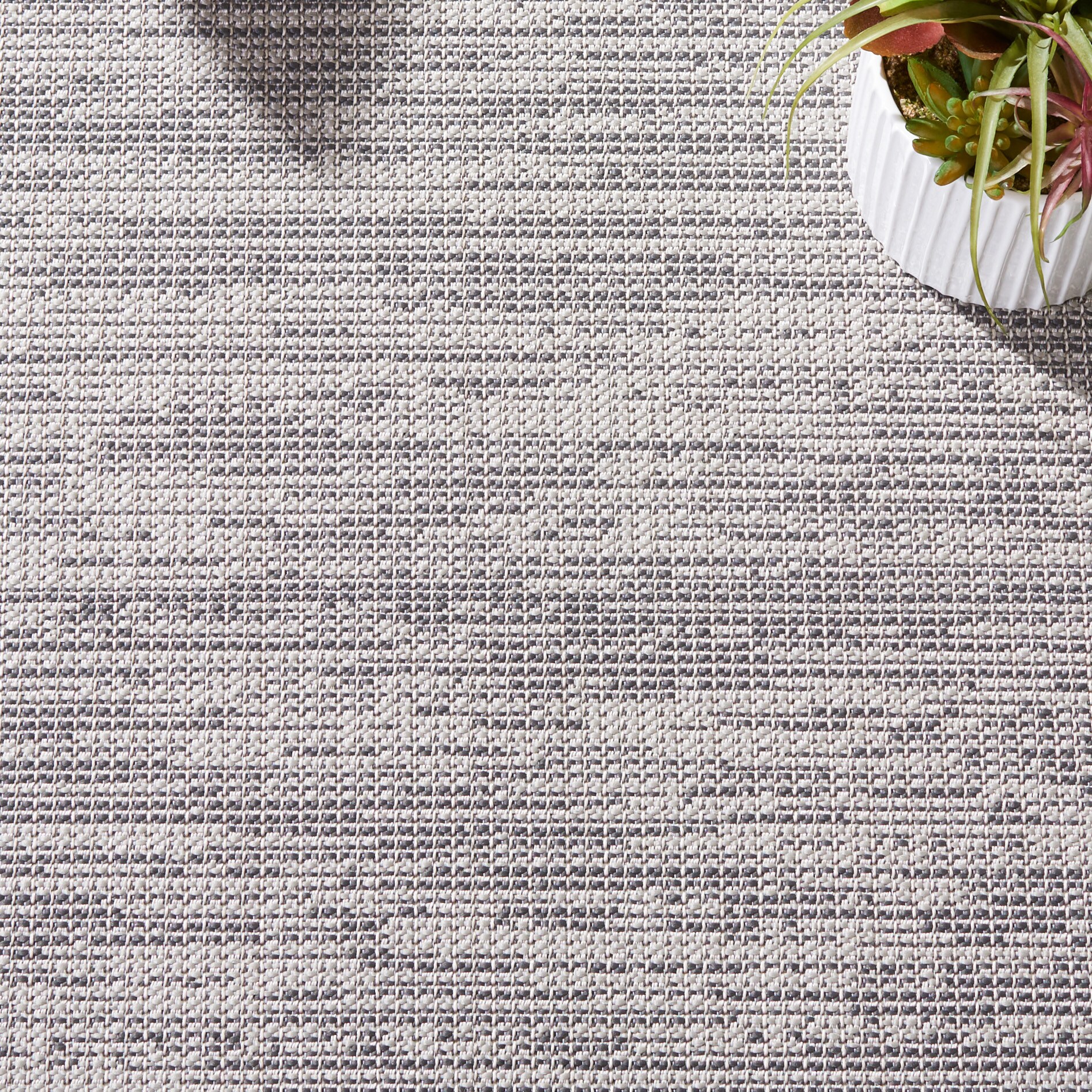 Safavieh HTN237F-7SQ rugs - View #5