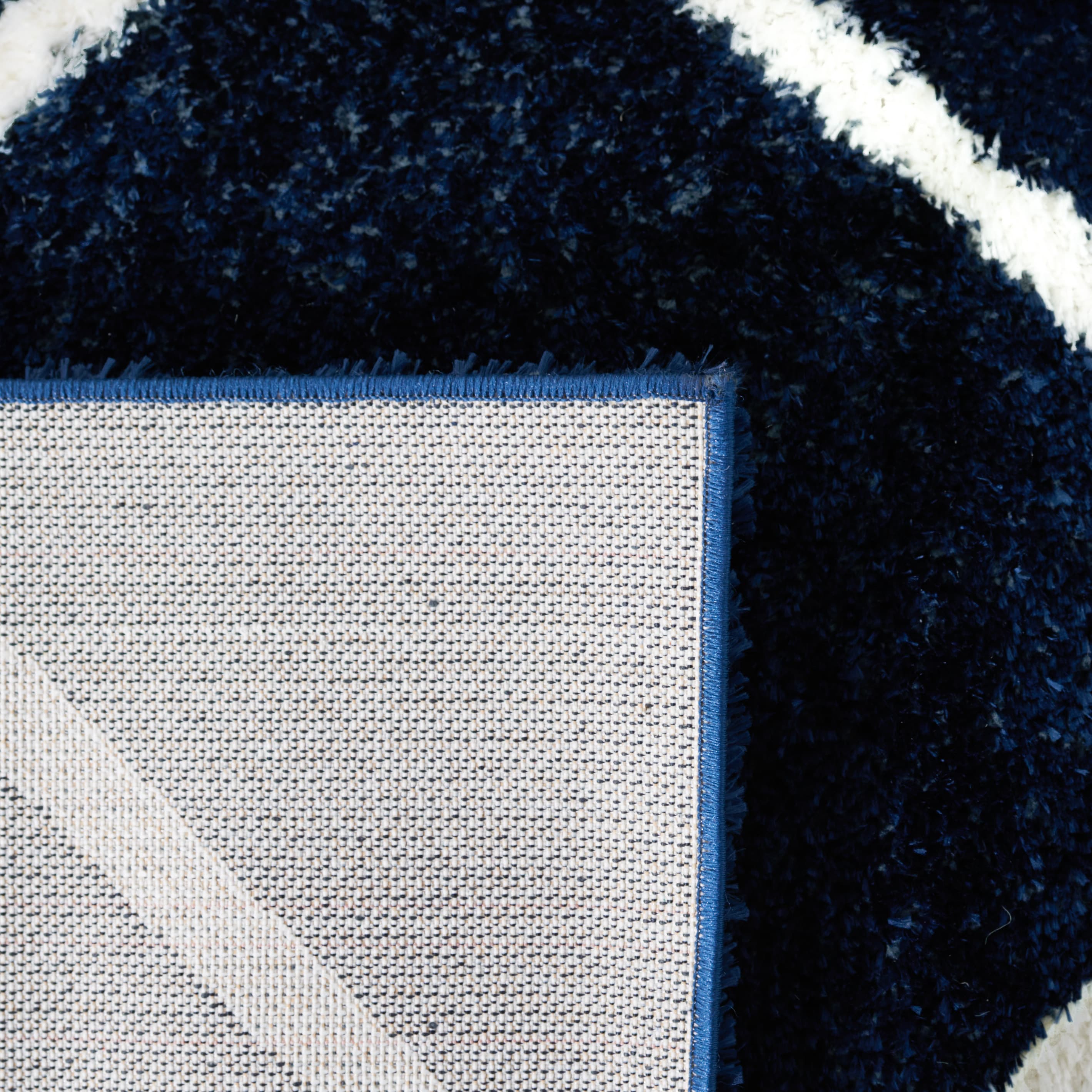 Safavieh THO676N-4 rugs - View #7