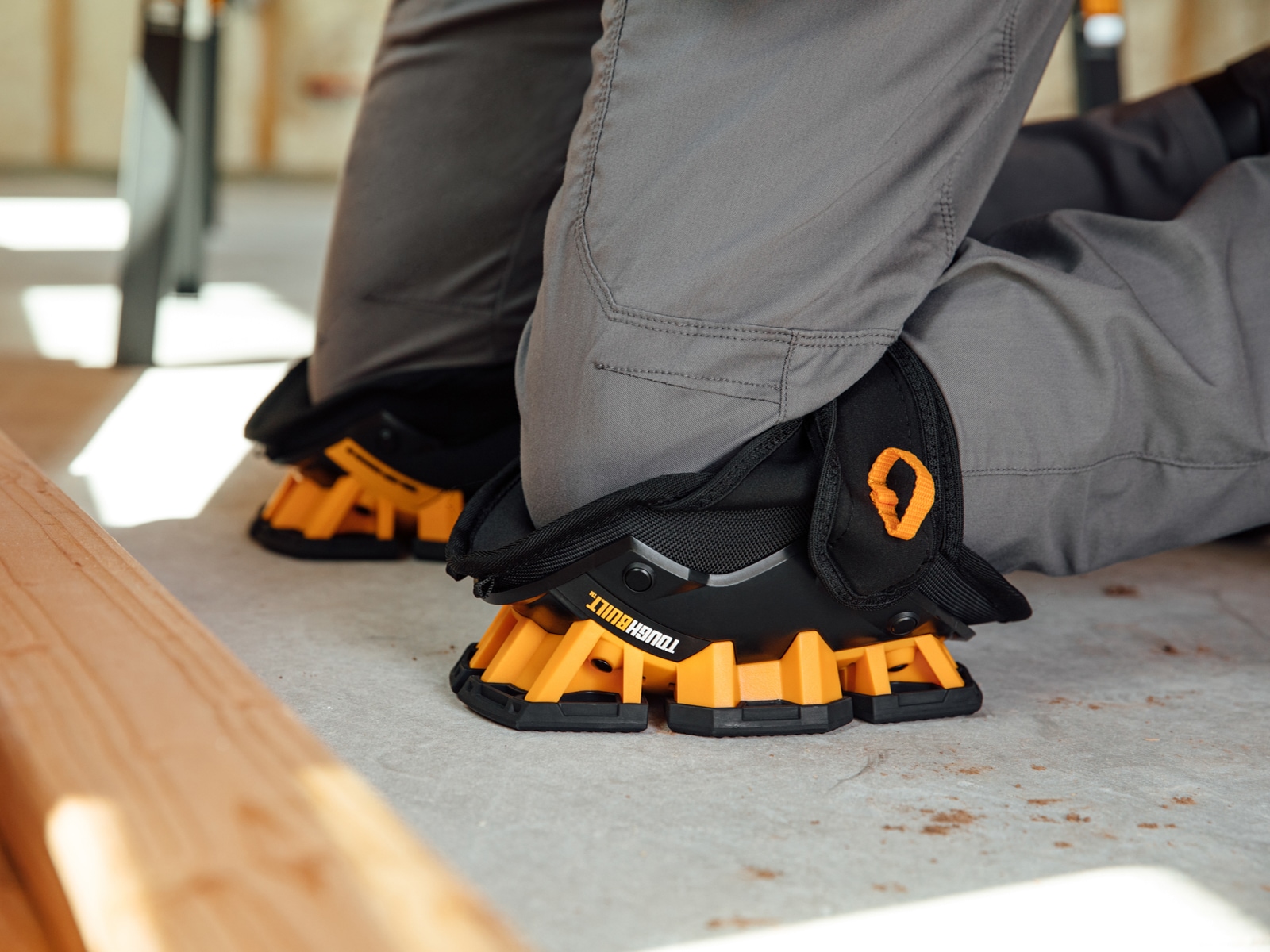 TOUGHBUILT TBL-KP-G205-R Knee-Pads - View #2