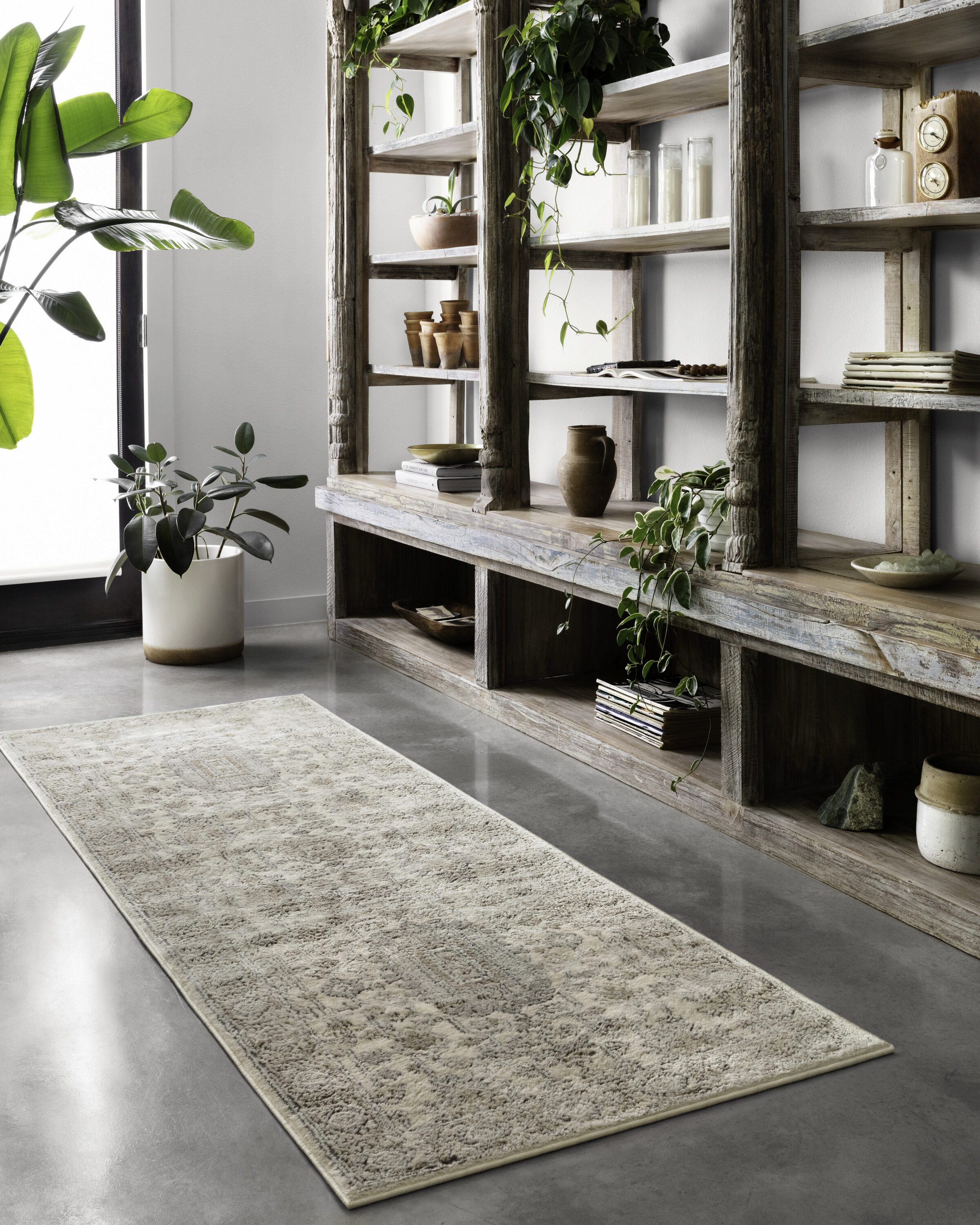 Loloi II TEAGTEA-03IVSA2876 Teagan 3 x 8 (ft) Loomed Polypropylene Ivory / Sand Rectangular Indoor Distressed/Overdyed Oriental Area rug