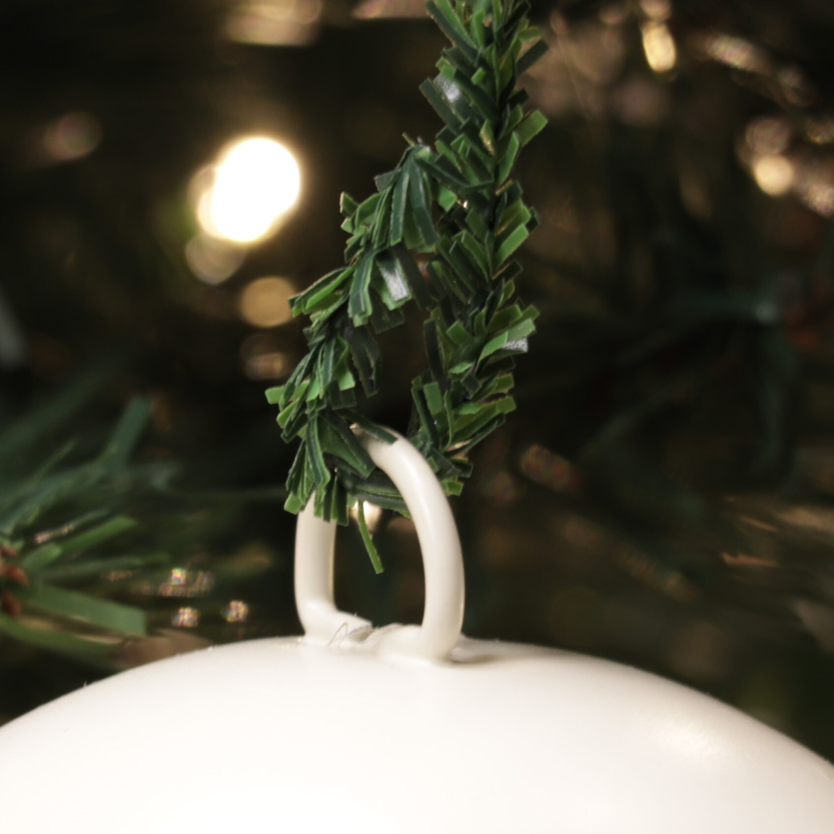 Haute Decor GH04200A Holiday-Hooks-Hangers-Holders - View #3