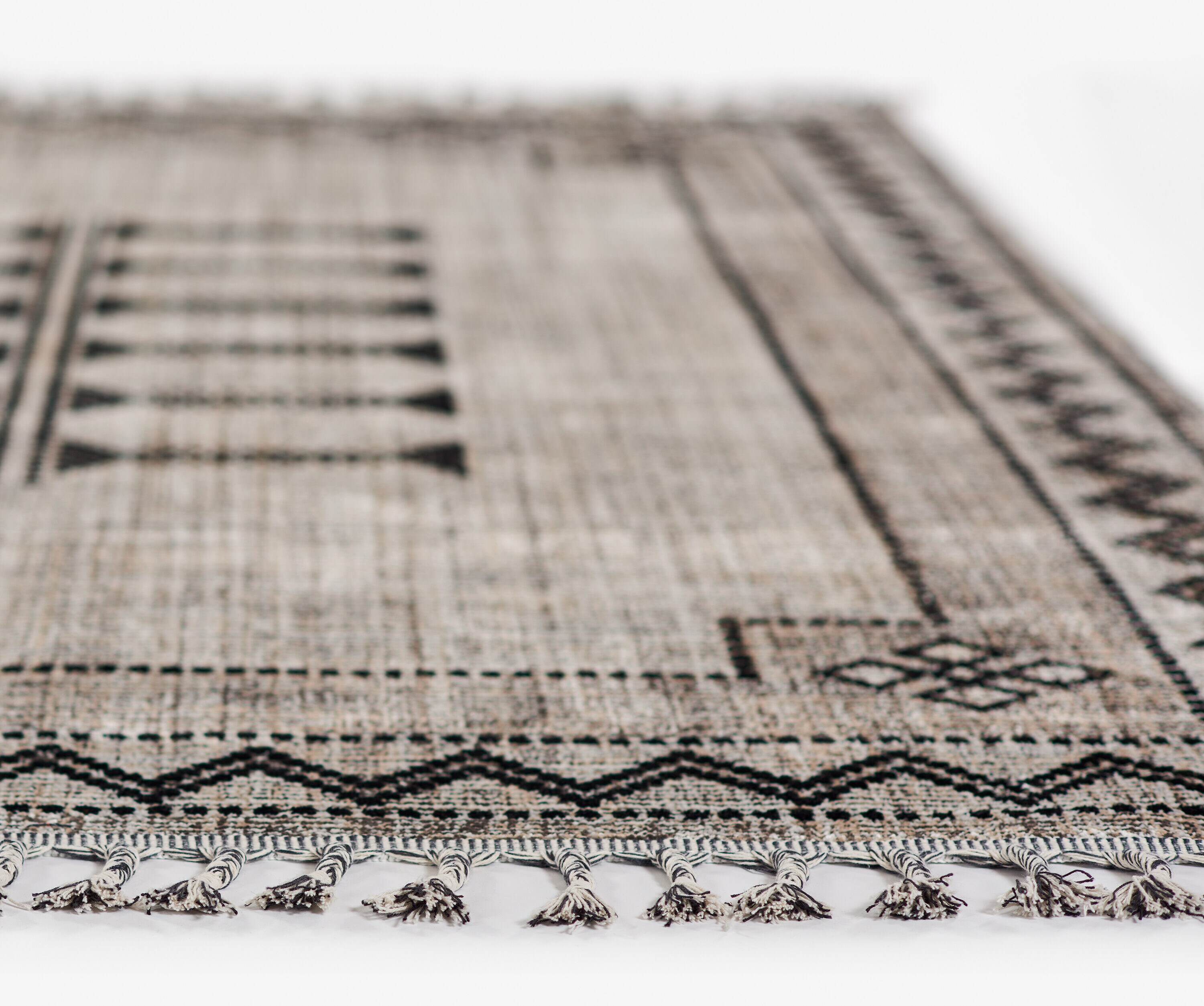 Momeni RABATRBT-3BLK277A rugs - View #4