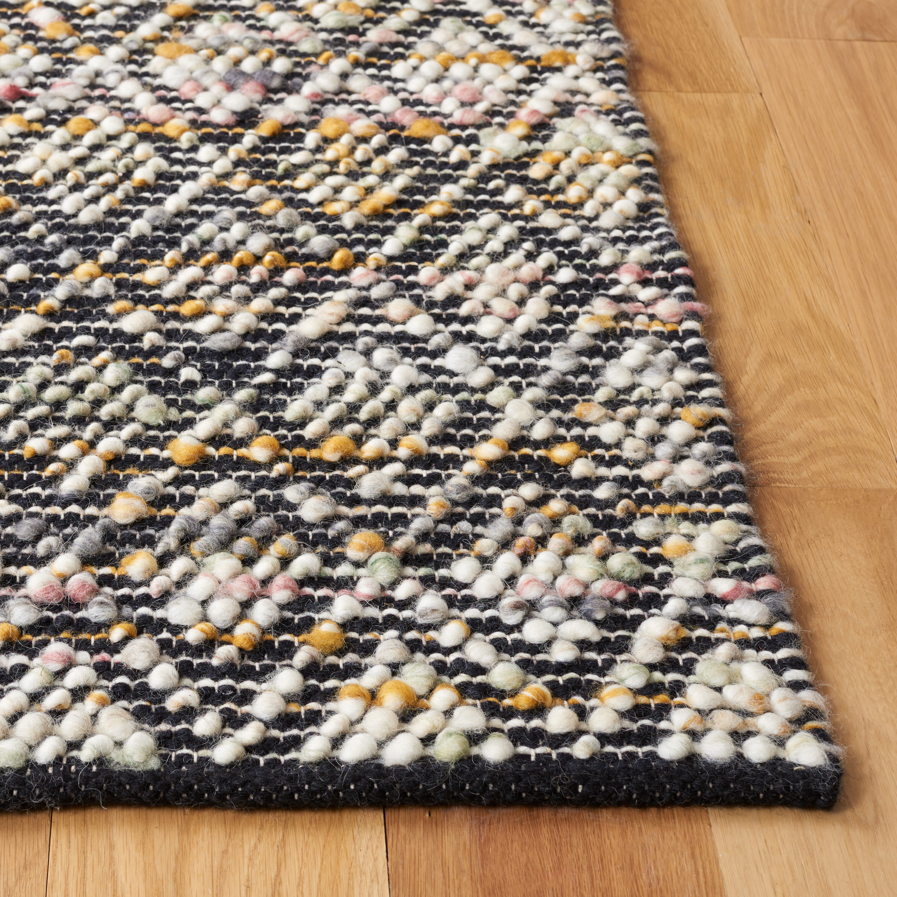 Safavieh NAT615Z-5 rugs - View #6