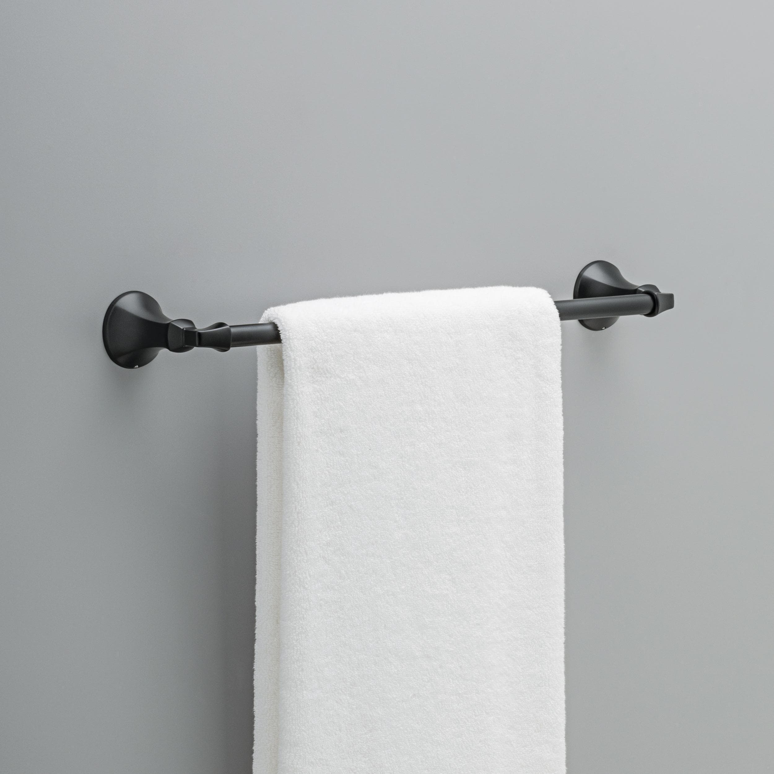 Delta Ashlyn 18-in Matte Black Wall Mount Single Towel Bar 76418-BL at ...